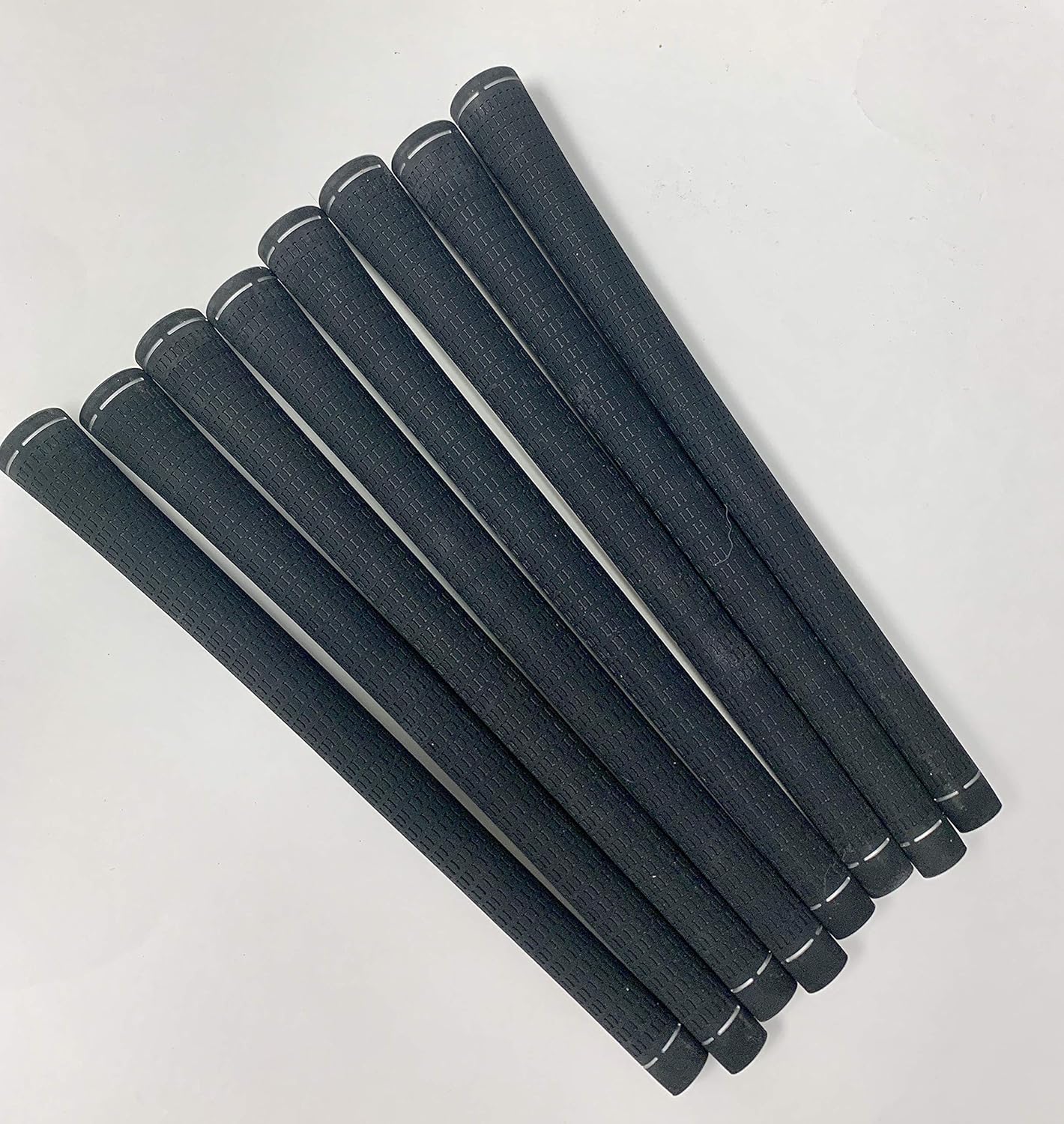 TMAG (8) Eight Taylormade Black 360 .590 Women's Grips