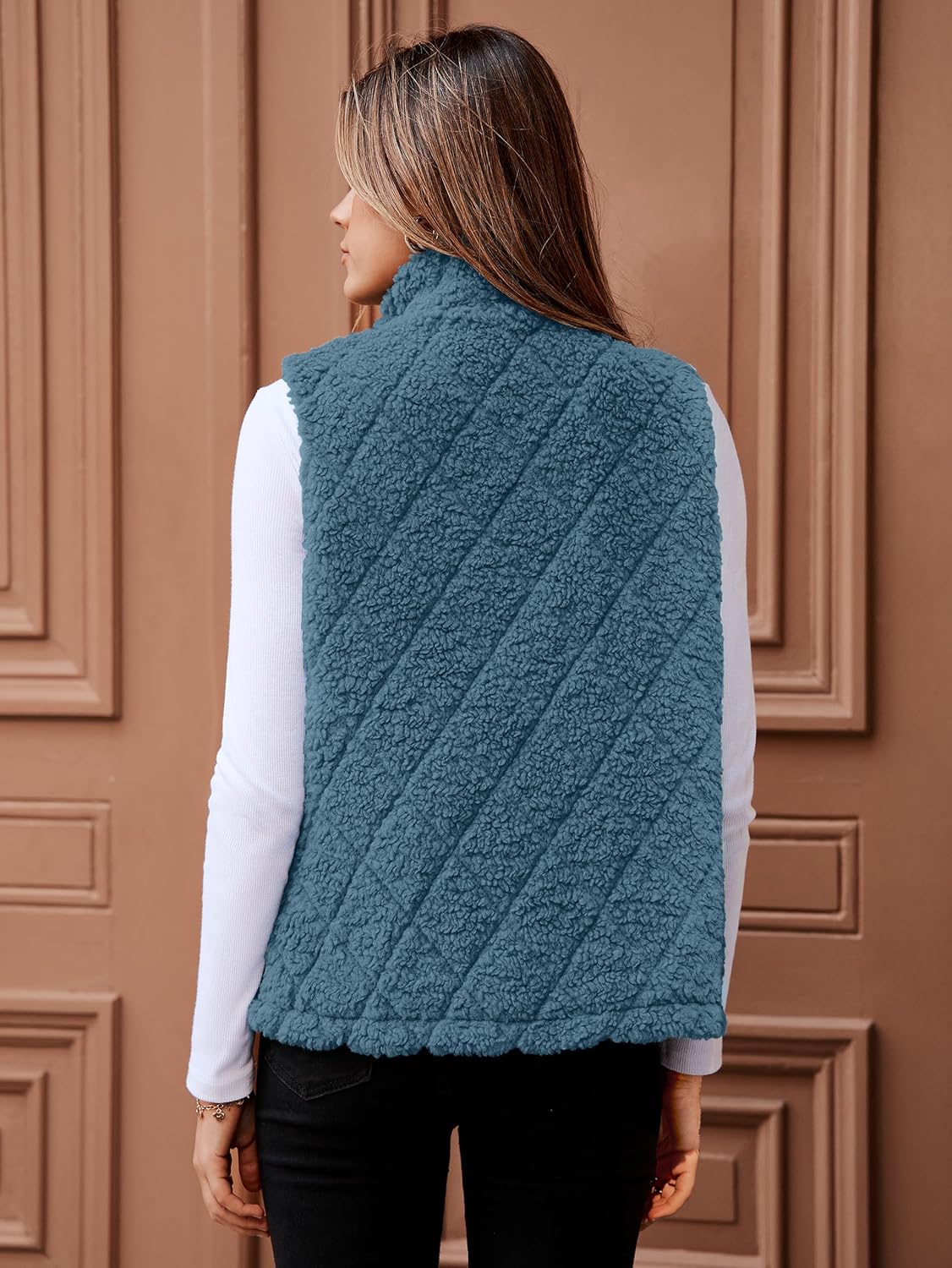 Glamaker Womens Fleece Sherpa Vest Casual Lightweight Outerwear Zip Up Sleeveless Jacket With Pockets - Image 4