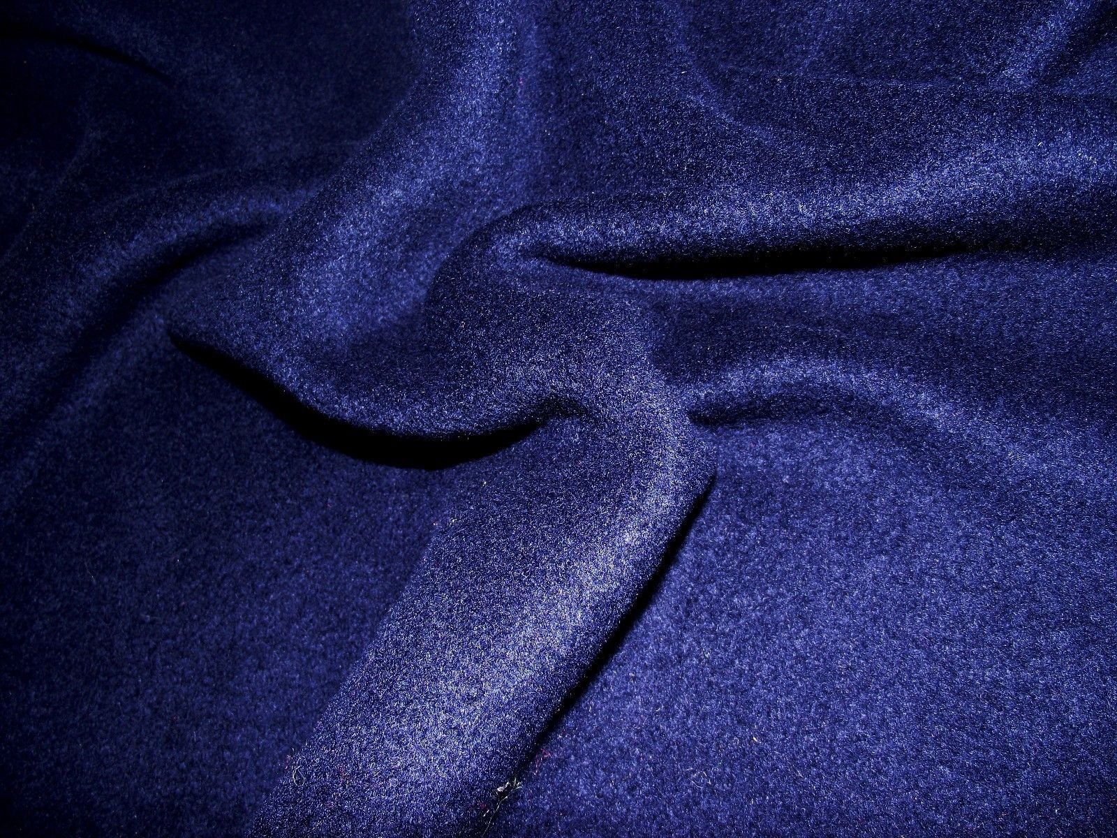 Tissu polaire bleu marine 5m anti-bouloche au toucher velours pour finitions haut de gamme
