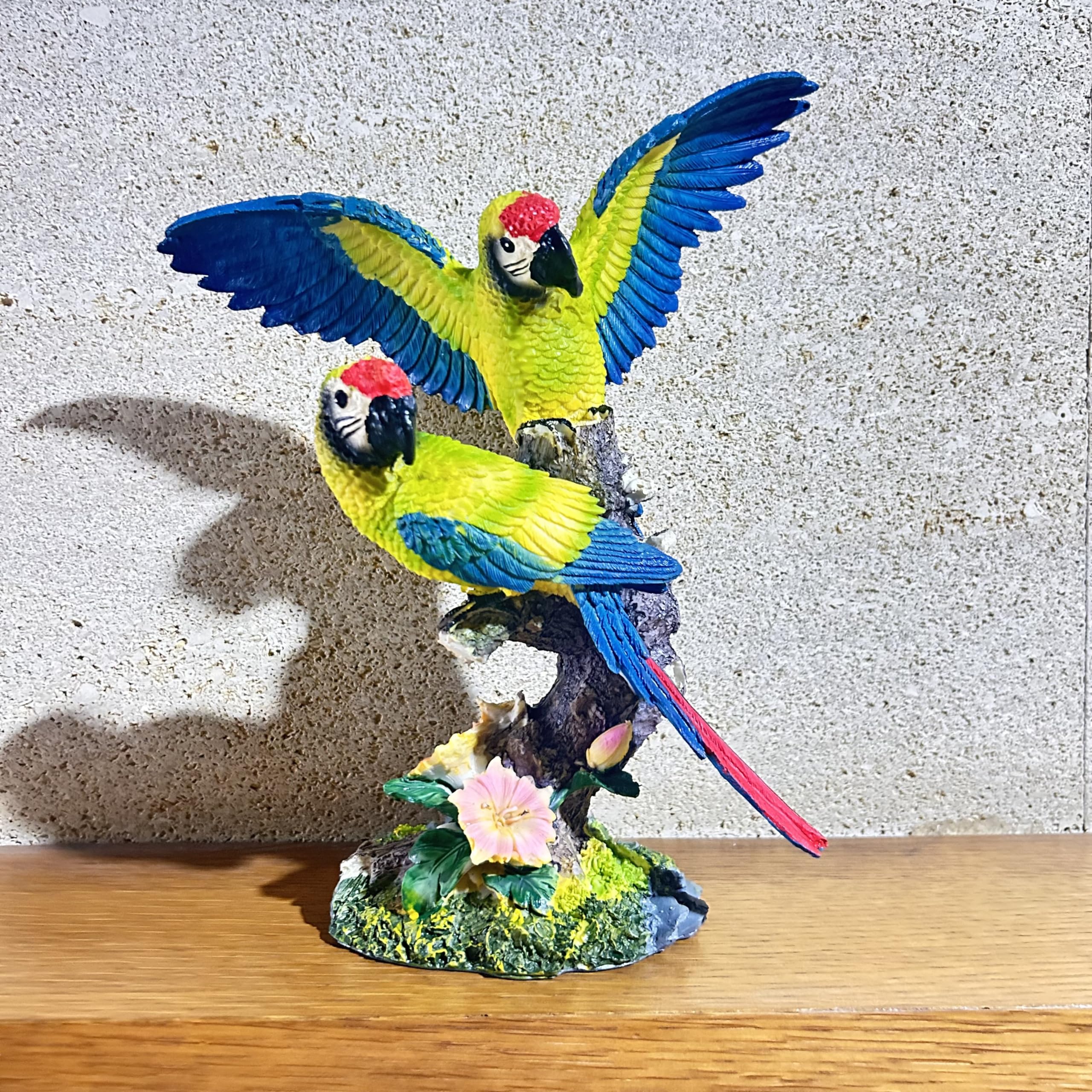 Una coppia ara decorazione per esterni Tiki Bar Decorazioni 30 cm di altezza grandi statue realistiche di pappagallo per esterni Sculture di uccelli da giardino, patio, cortile, prato,