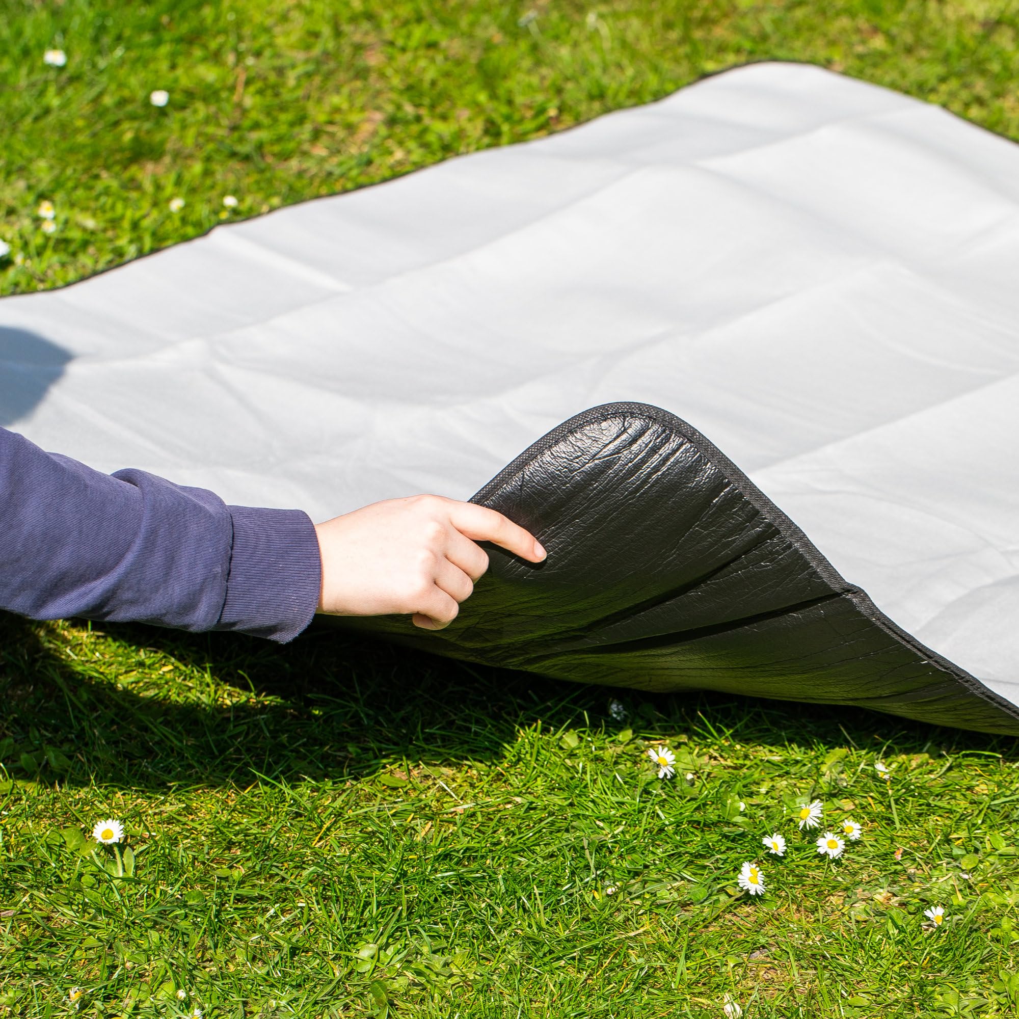 CampFeuer Mochila de Picnic con 32 Piezas para 4 Personas | Color Gris Jaspeado | Incl. Portabotellas, Manta de Picnic, Compartimento Nevera y Utensilios de Camping | Mochila Nevera Isotérmica