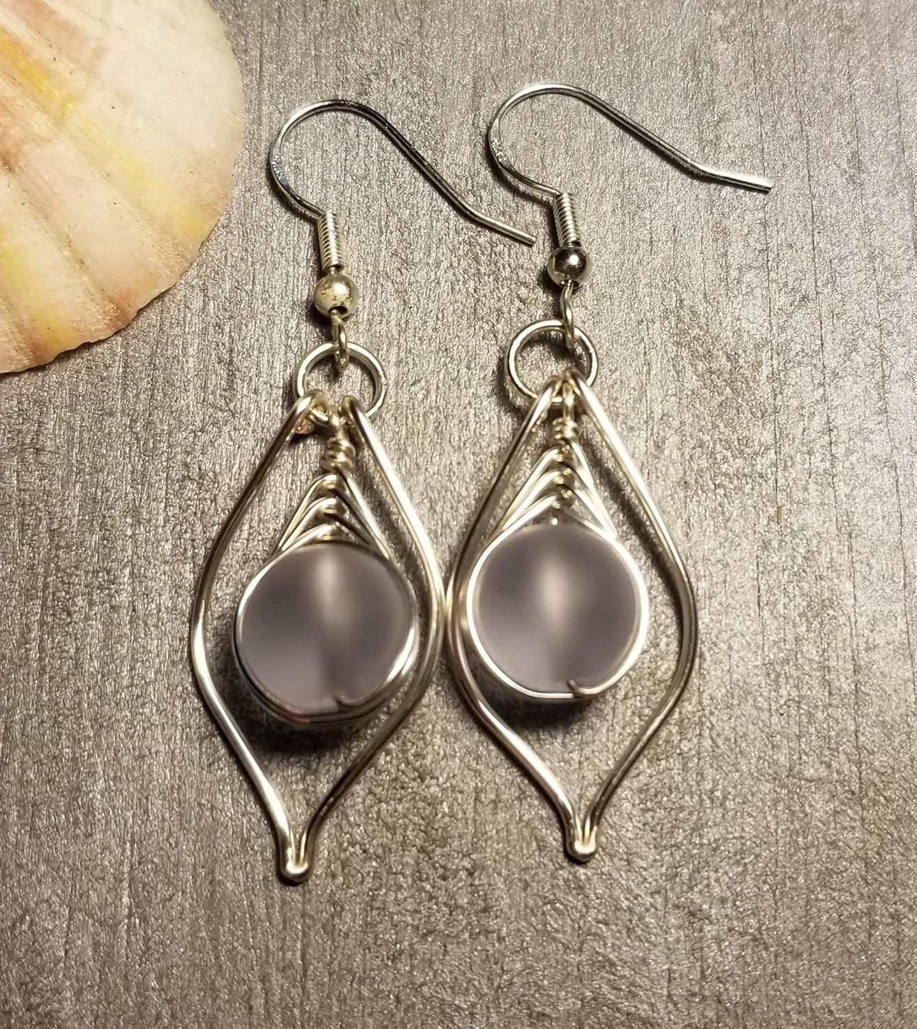 Yinahawaii Handmade Sea Glass Earrings, Hawaiian Jewelry for Women, Braided Small Round Earrings, Unqiue Sea Glass Jewelry Birthday Gift For Women