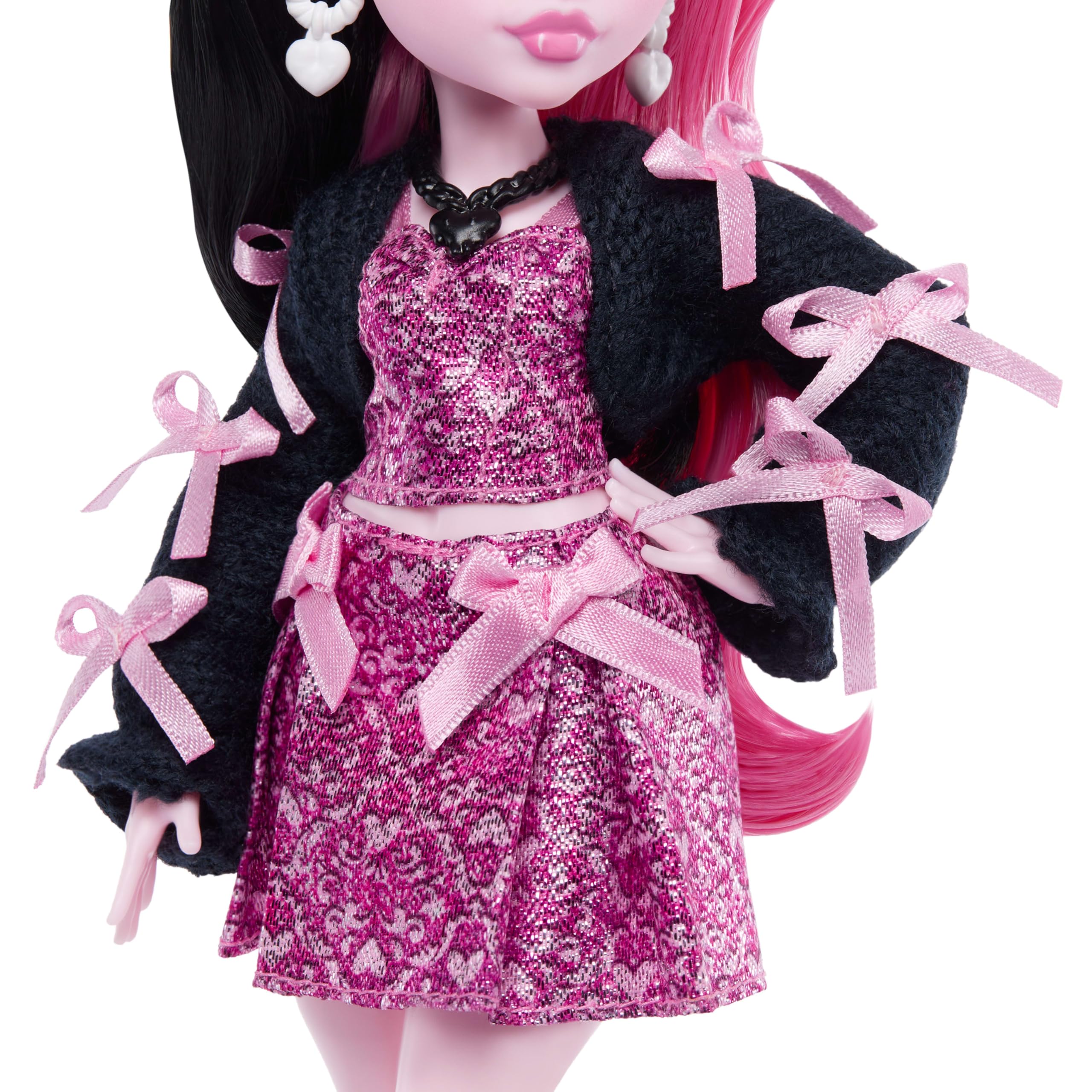 Monster High Doll, Draculaura in Pink Bow Dress and Black Cardigan with Pet Bat Count Fabulous and 7 Accessories like Ramen - Image 4