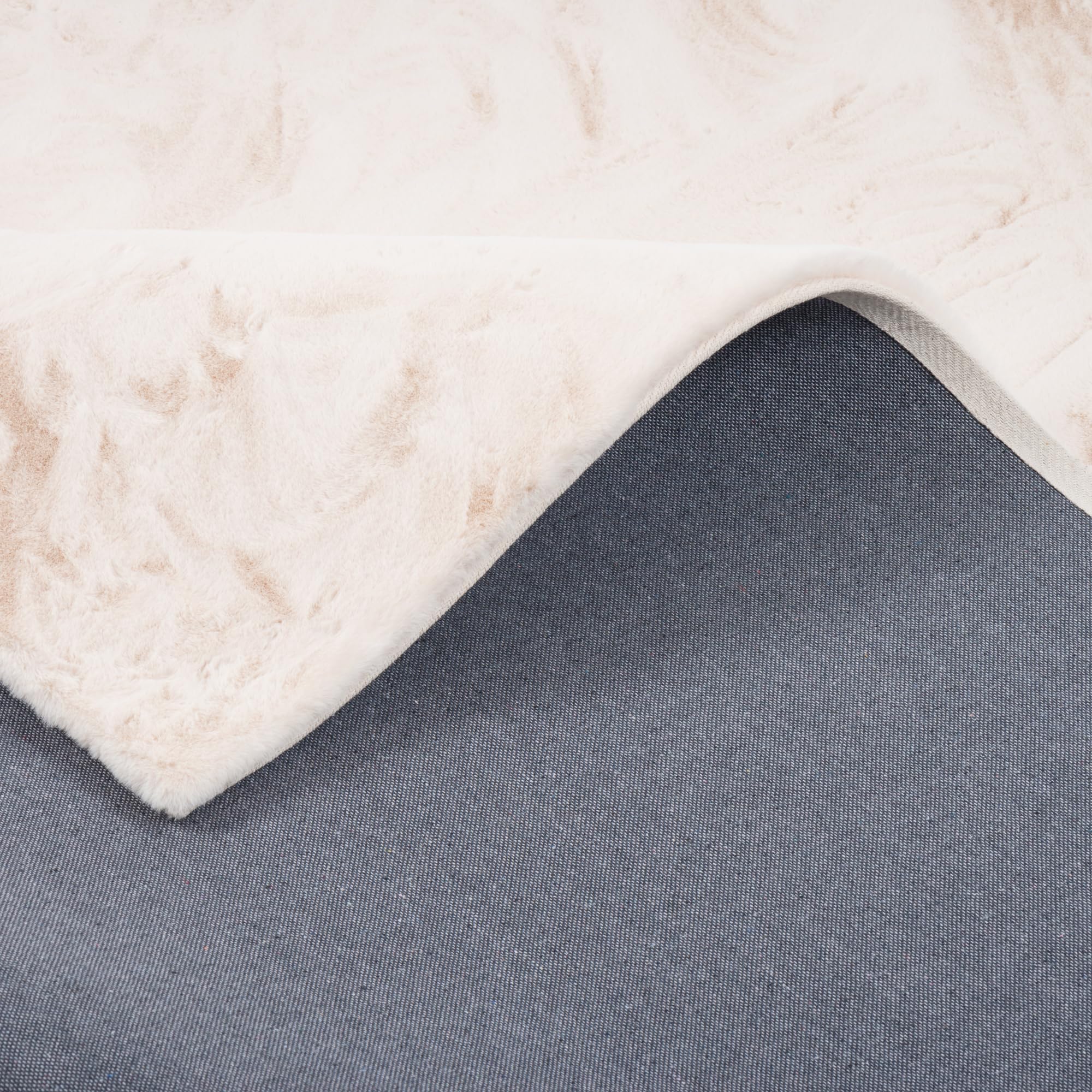 Pergamon Luxus Super Soft Fellteppich Plush Creme in 7 Größen