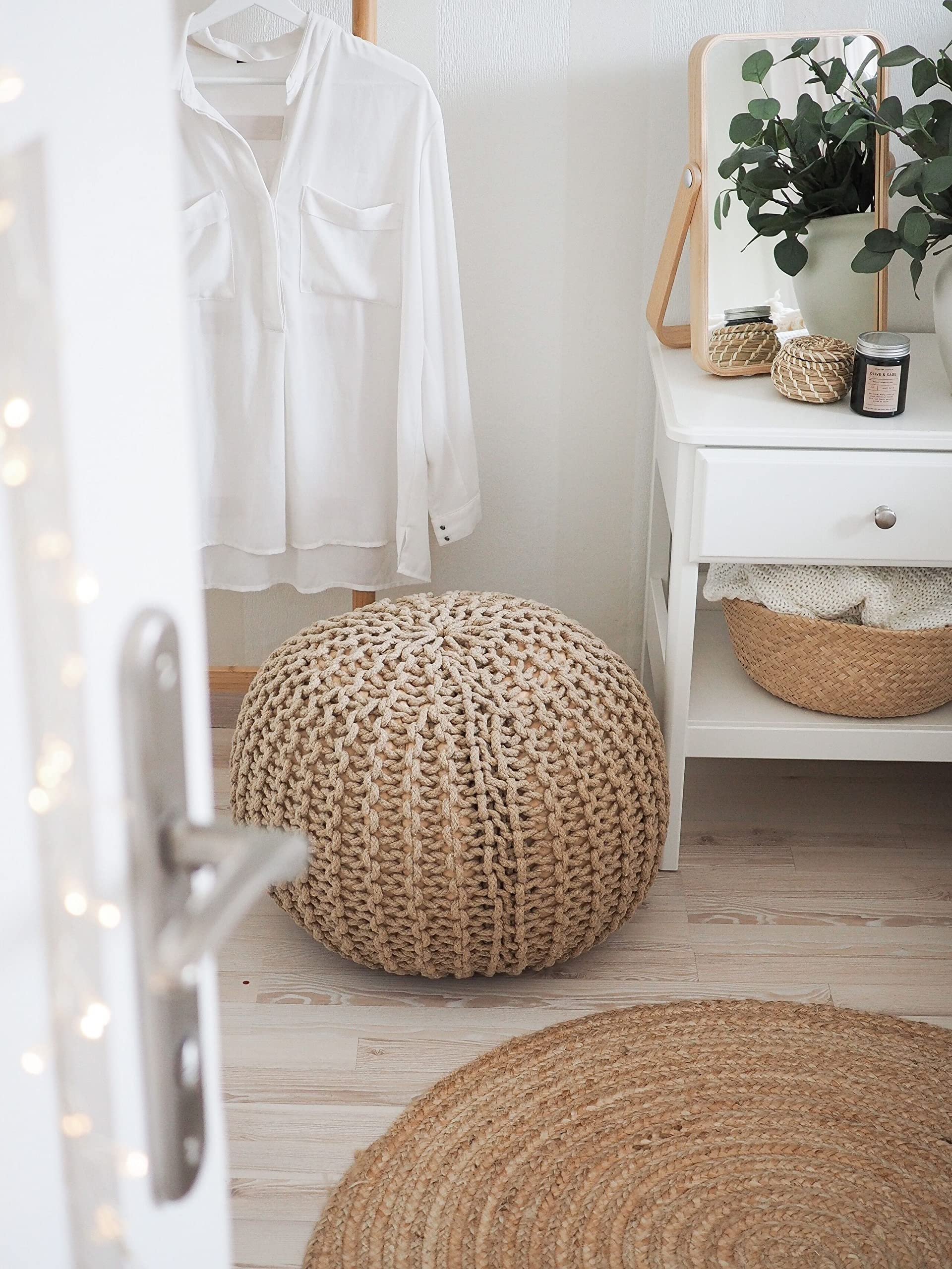 Beliani Pouf Rond en Coton Beige à Billes de Polystyrène Accessoire d'Intérieur Conrad