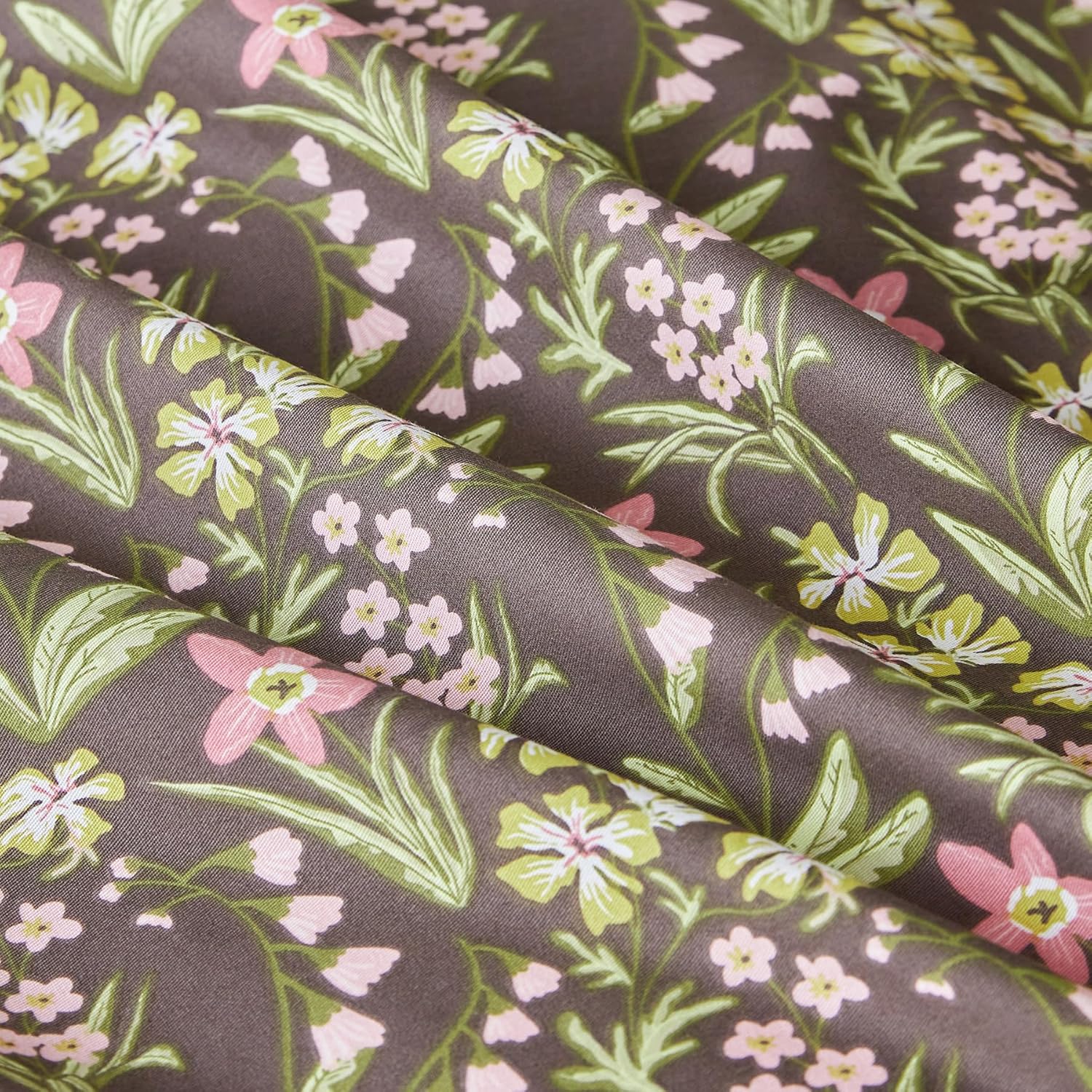 YuHeGuoJi Brown Botanical Duvet Cover Queen 100% Cotton 3 Pcs Set 1 Decorative Sage Green Ruffle Duvet Cover with Zipper Ties 2 Pillow Shams Garden Pink Floral Bedding Set Soft - Image 3