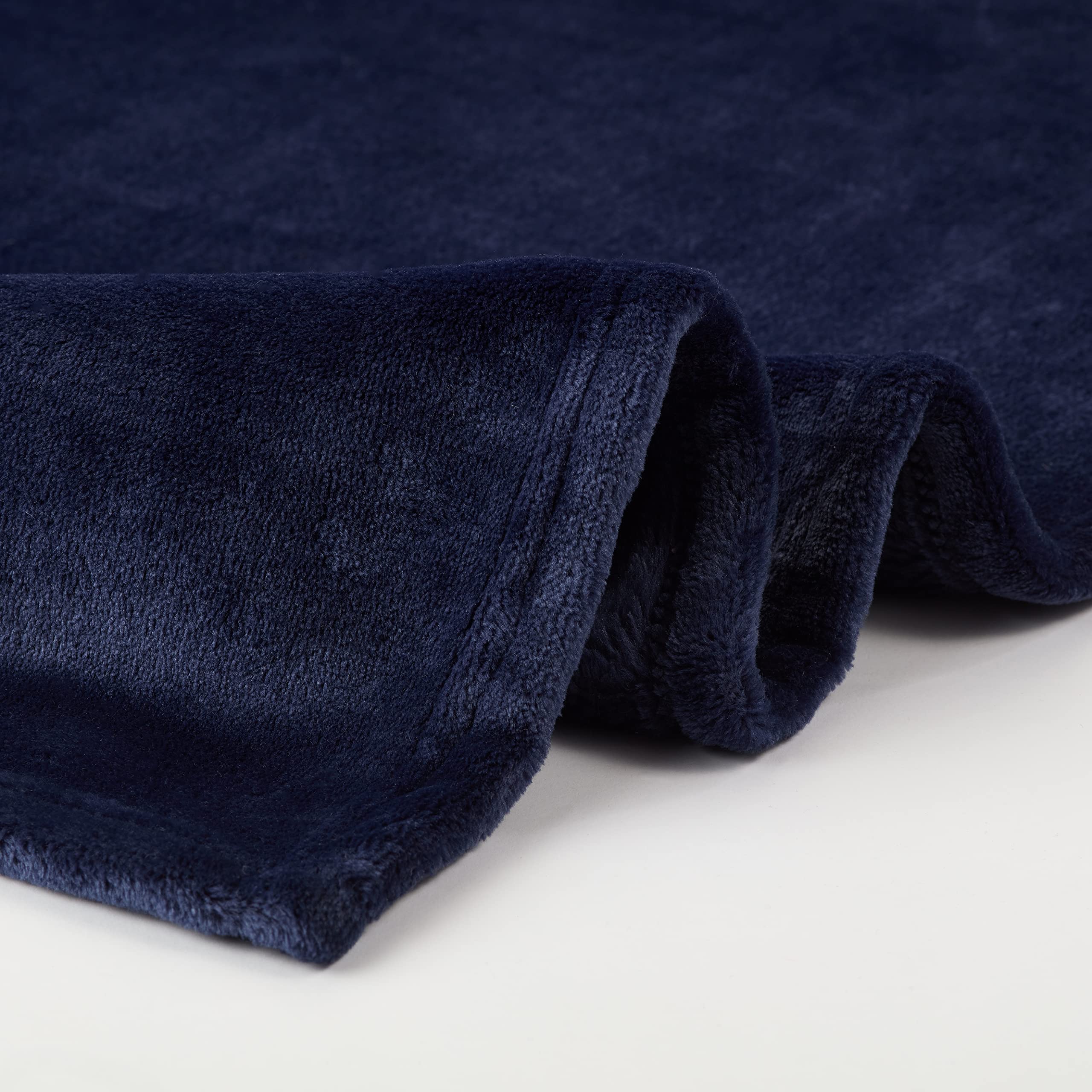 Serta Cozy - Coperta Morbida In Peluche Ipoallergenica - Standard 127 X 152 Cm - Colore Navy - Per Letto, Divano E Viaggi - 3