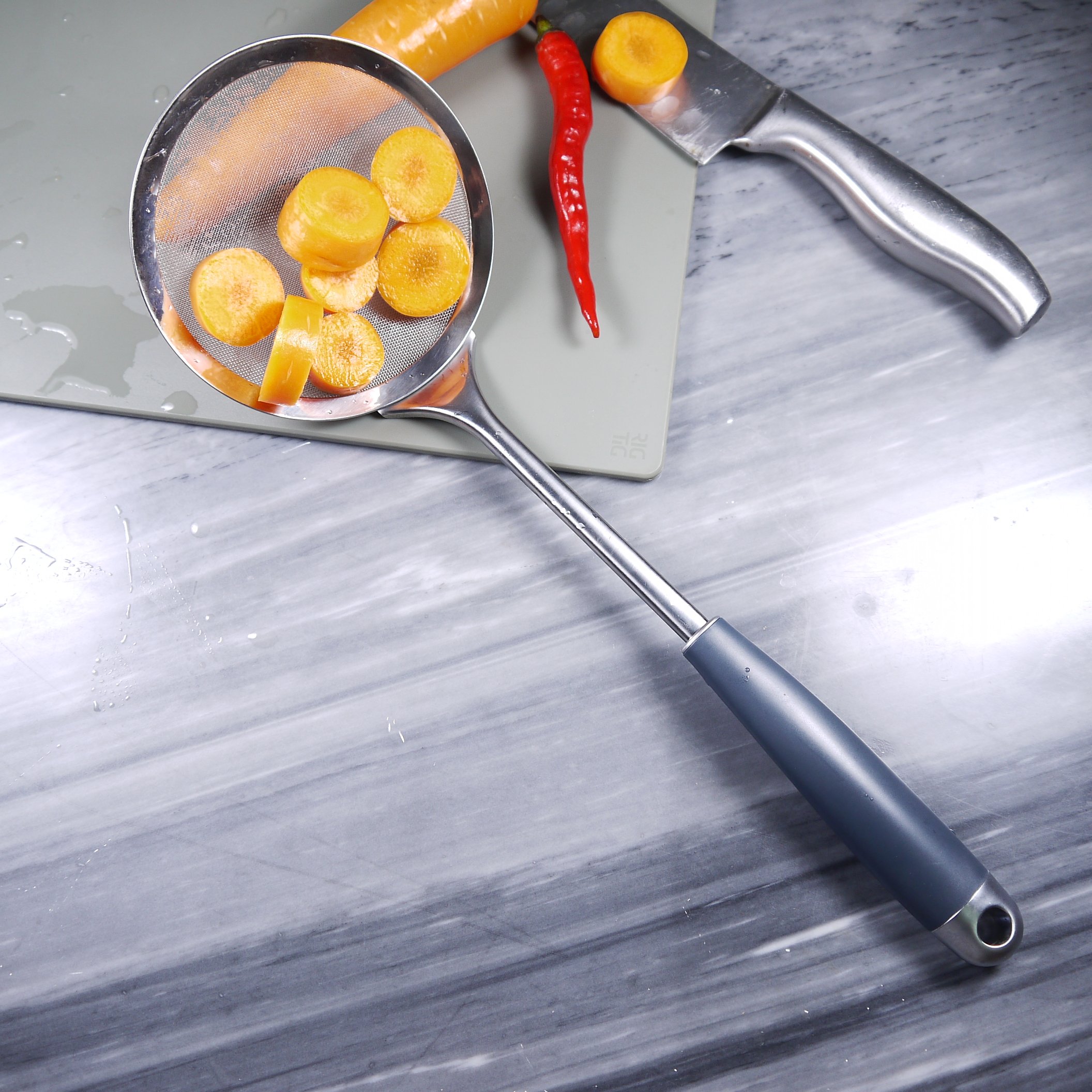 Colador de malla fina, 5 "colador de cocina acero inoxidable cocina herramientas Hot Pot espumadera, de espuma y grasa pesca cuchara con mango largo