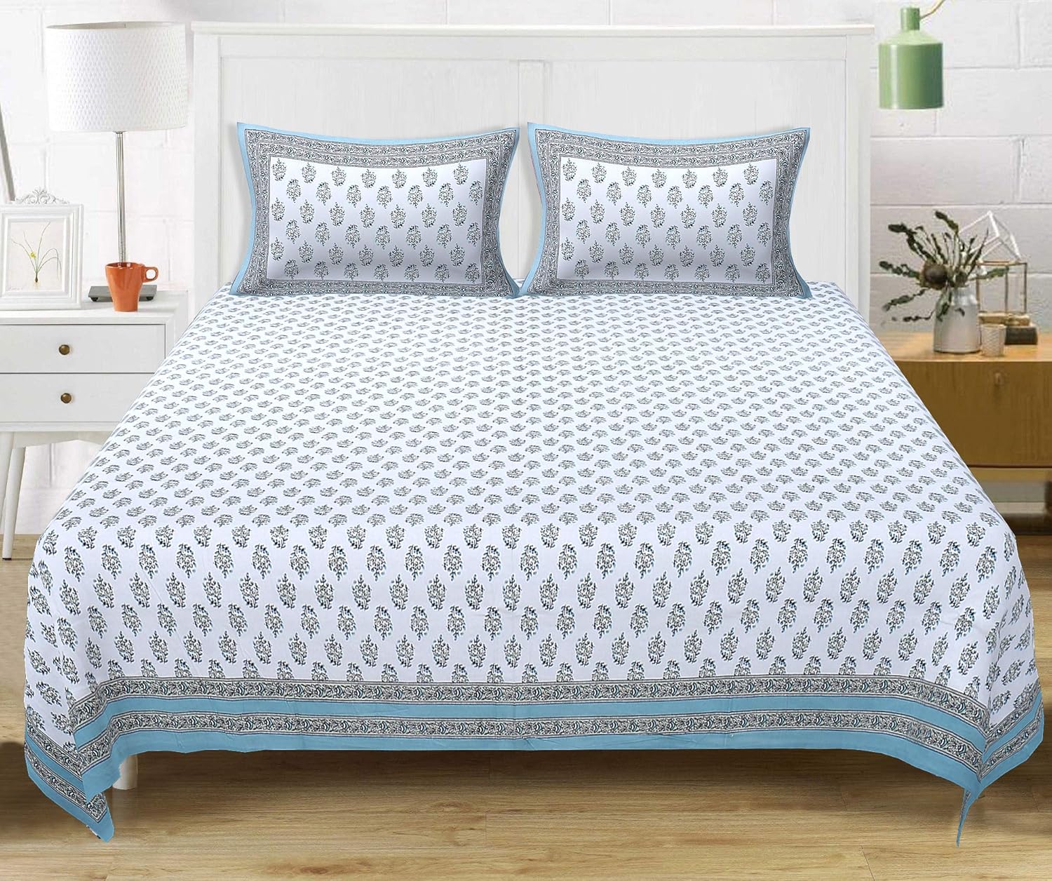 Urbano Homz Cotton Bedsheet with Two Pillow Covers King Size Bedsheet