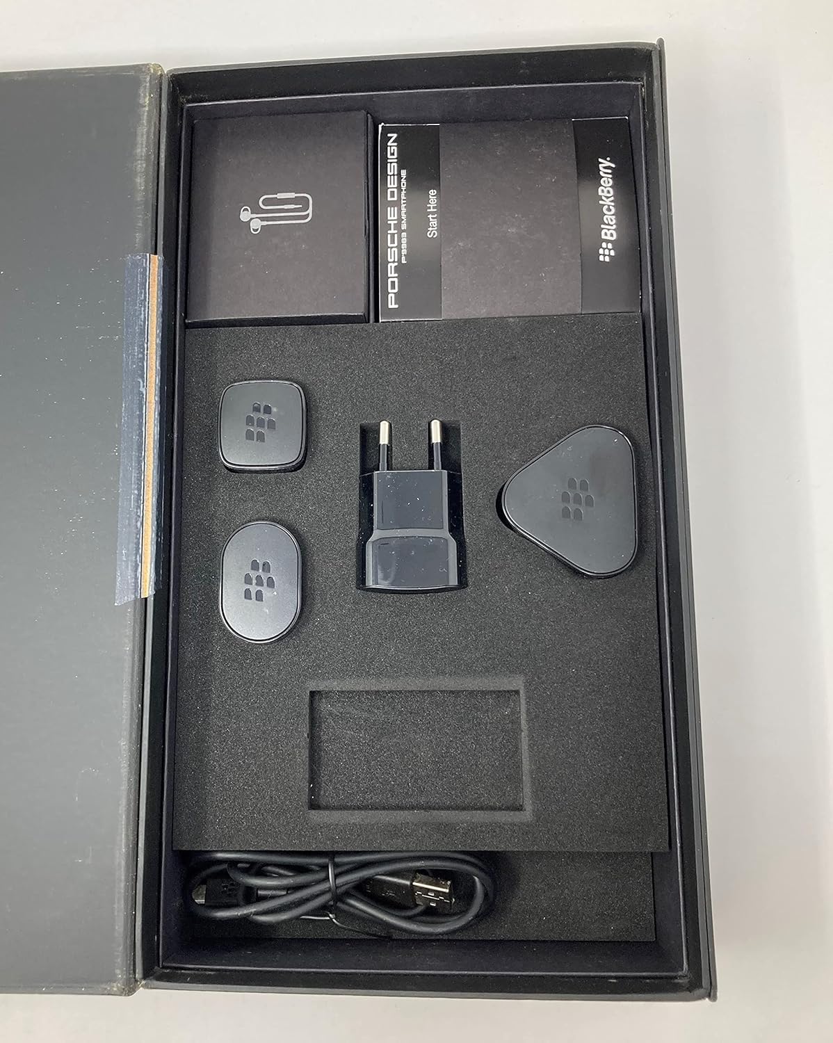 BlackBerry Porsche Design P'9983 64GB RHB121LW (GSM Only, No CDMA) Factory Unlocked 4G/LTE Smartphone with QWERTY + Arabic Keybpad (Carbon Fibre)