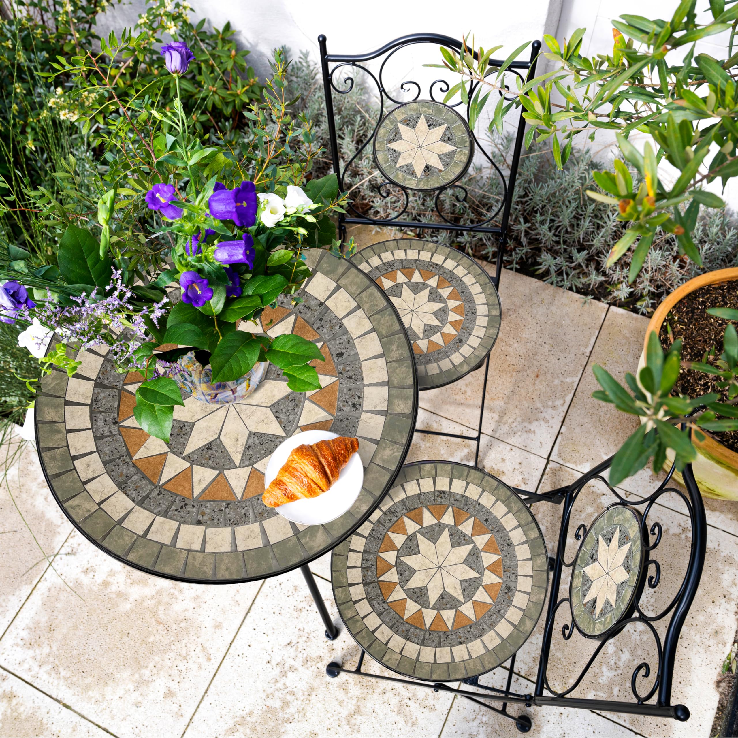 AXI Amélie Set Bistrot, 2 Sedie 1 Tavolo, da Balcone, Veranda Mosaico Stella Grigia - da Esterno, con Mosaico per Giardino/Terrazza