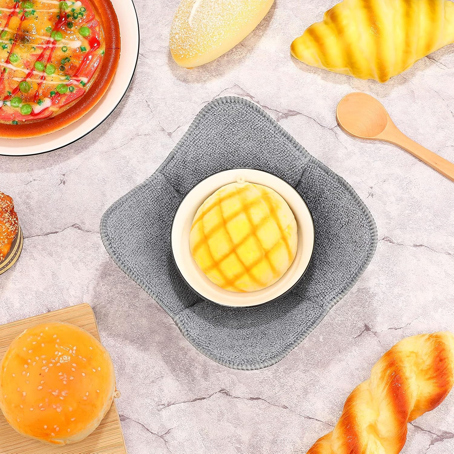  | 8 Pieces Bowl Cozy Holder Multi Color Microwave Safe Polyester Bowl Holder Plate Holders Protect Your Hands from Hot Dishes for Heating Soup (Red Large Bowl Holder): Soup Bowls