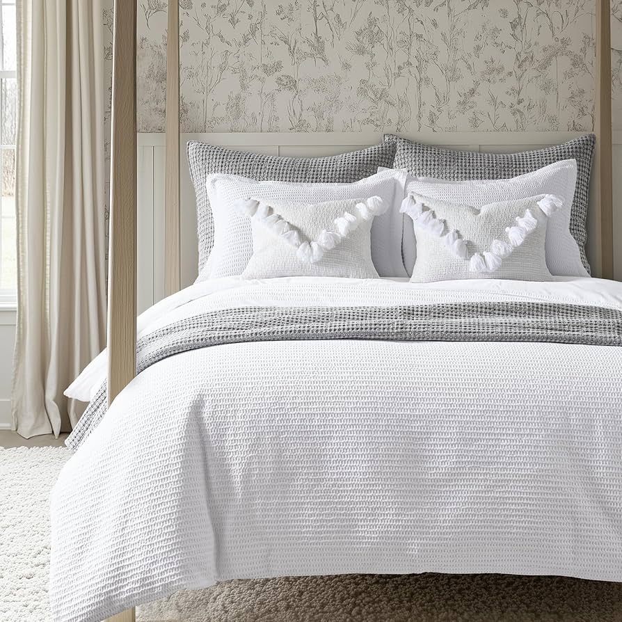 Amazon.com: Levtex Home Cloud Waffle Full/Queen Comforter