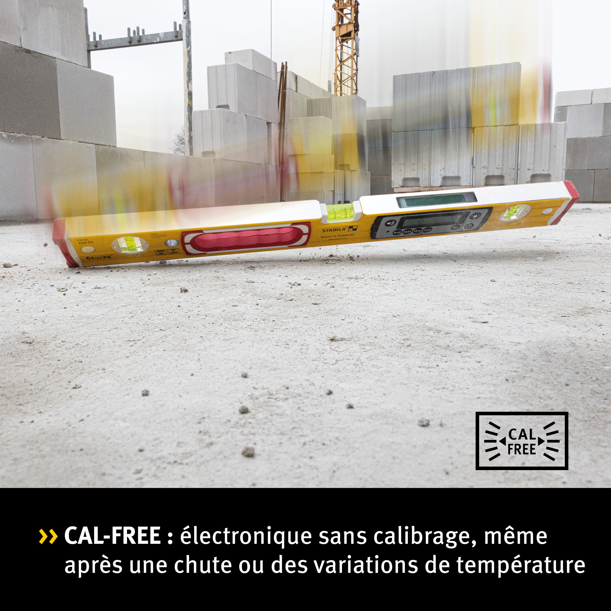 STABILA Niveau à bulle électronique TECH 196M DL - Niveau à bulle numérique étanche à l'eau et à la poussière selon IP 67-2 écrans numériques - Sans calibration - Avec sac - 61 cm