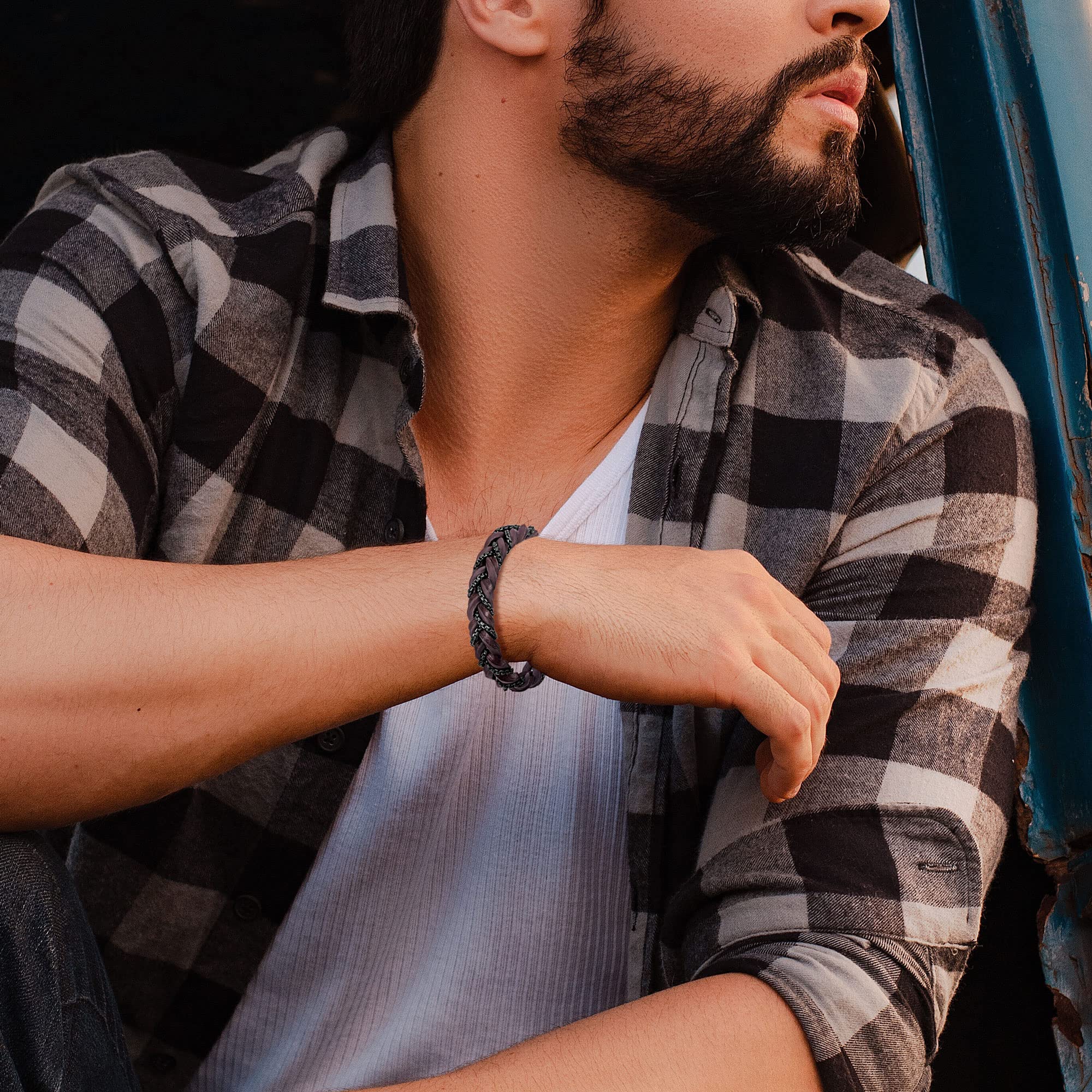 murtoo Bracelets « Manilles de la liberté » pour homme, bracelets en cuir tressé avec chaînes en acier et fermoir magnétique, cadeau élégant pour homme