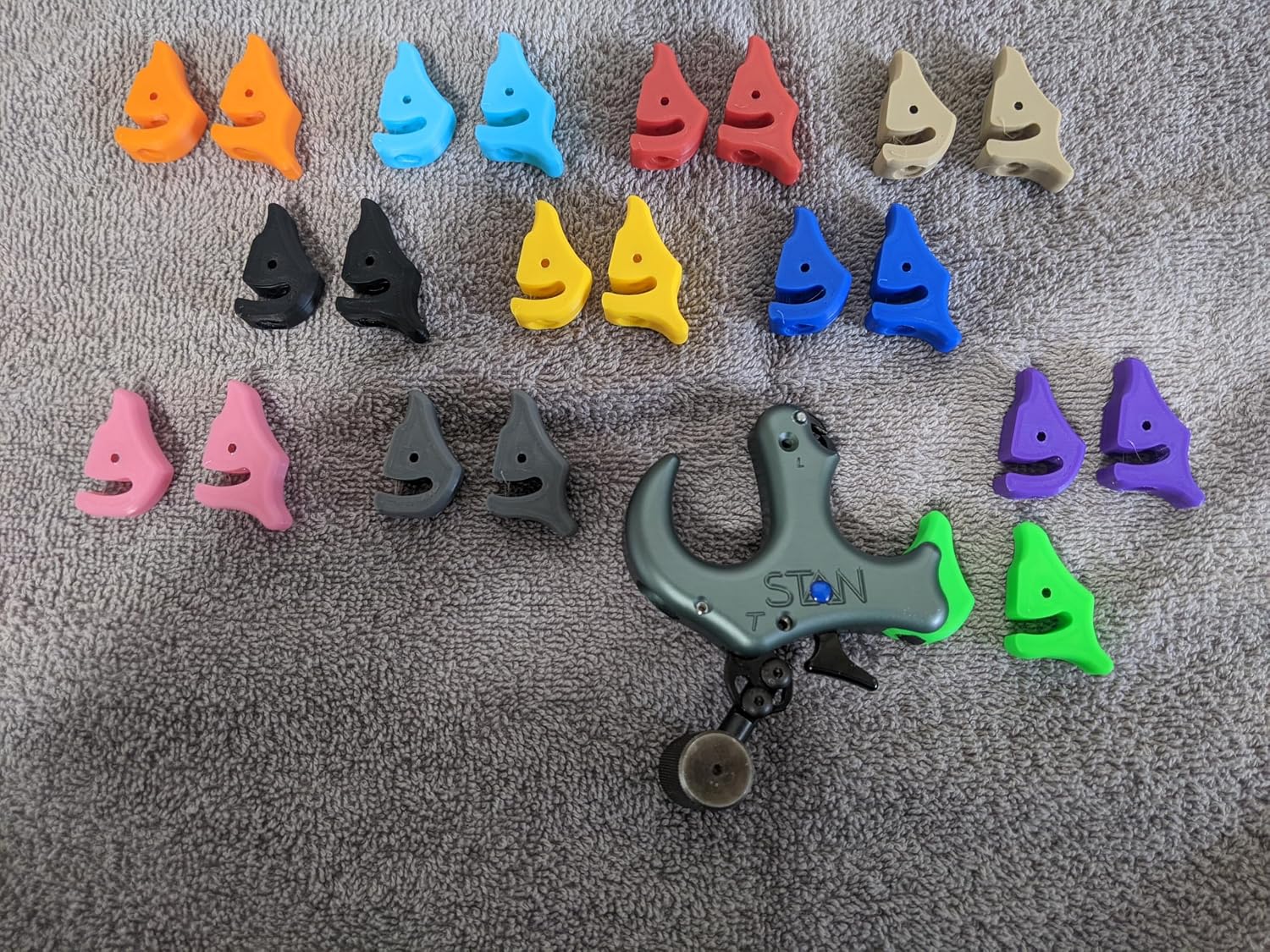 * (Set of 2) 2 Finger Attachments * Stan Onnex Release Attachment 3D