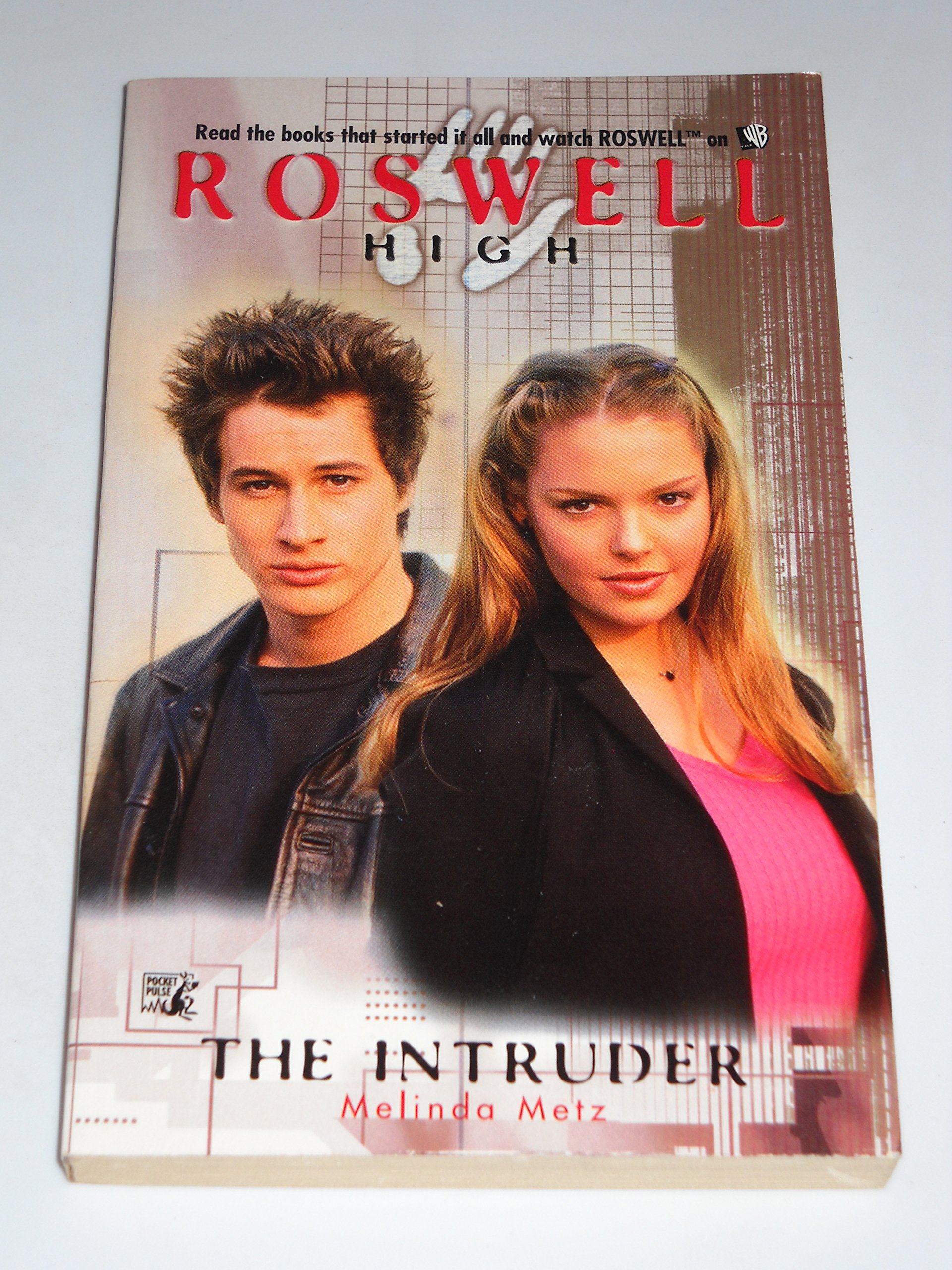The Intruder (Roswell High, Band 5)