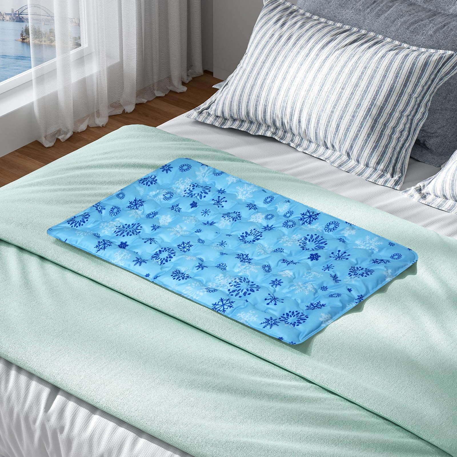 Amazon | Eumyviv ペットひんやりマット 【XLサイズ・60*90cm】 冷感