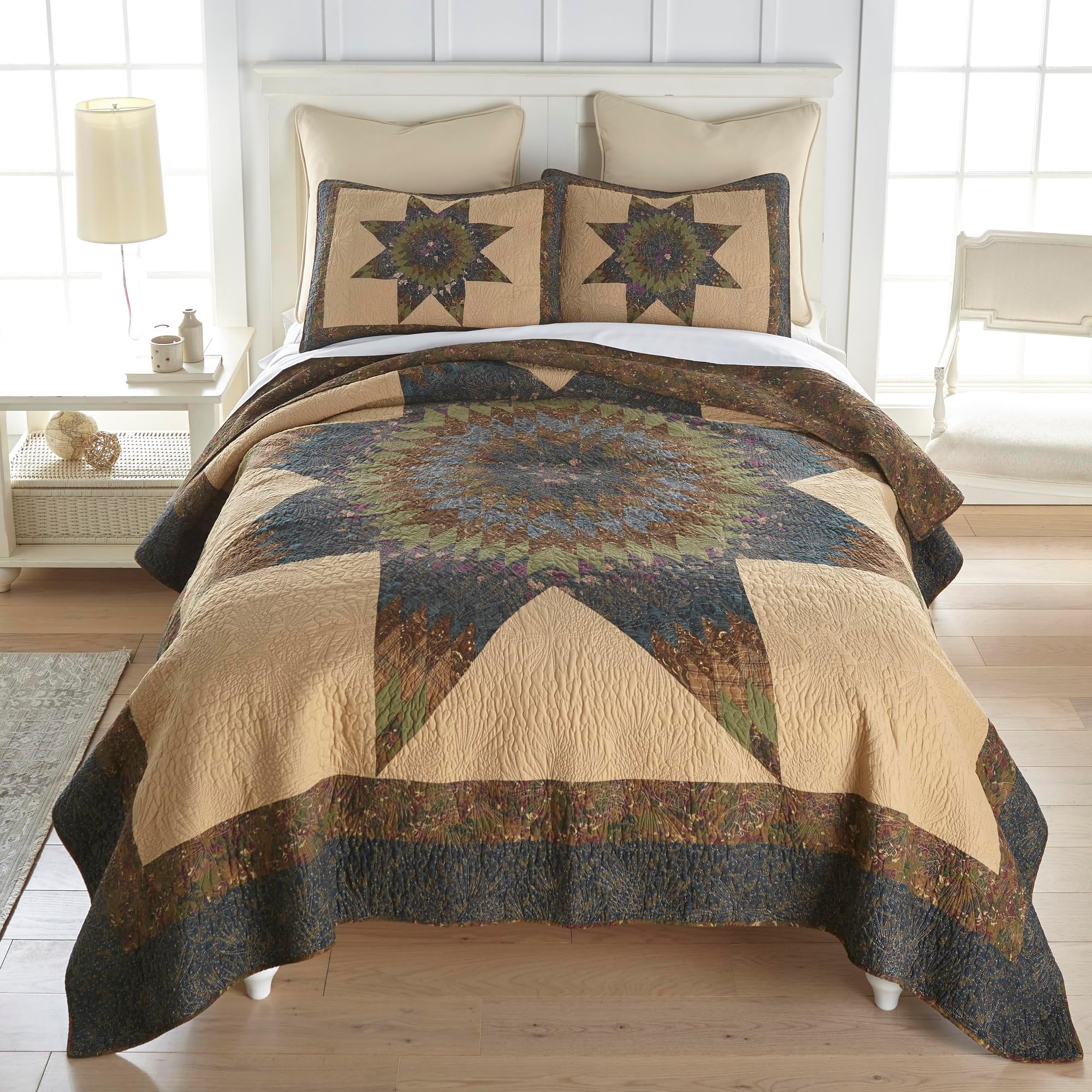 Cotton Full/Queen Quilt - Forest Star Lodge | Star Shape Pattern, Pieced, Patchwork, Fits Queen Size and Full Size Beds, Machine Washable