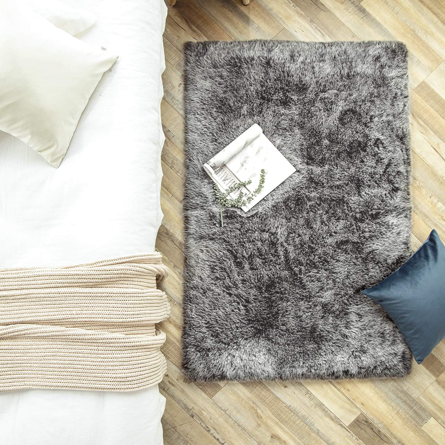 Ashler HOME DECO Soft Fox Faux Fur Chair Couch Cover Area Rug for Bedroom Floor Sofa Living Room Black White Rectangle 3 x 5 Feet