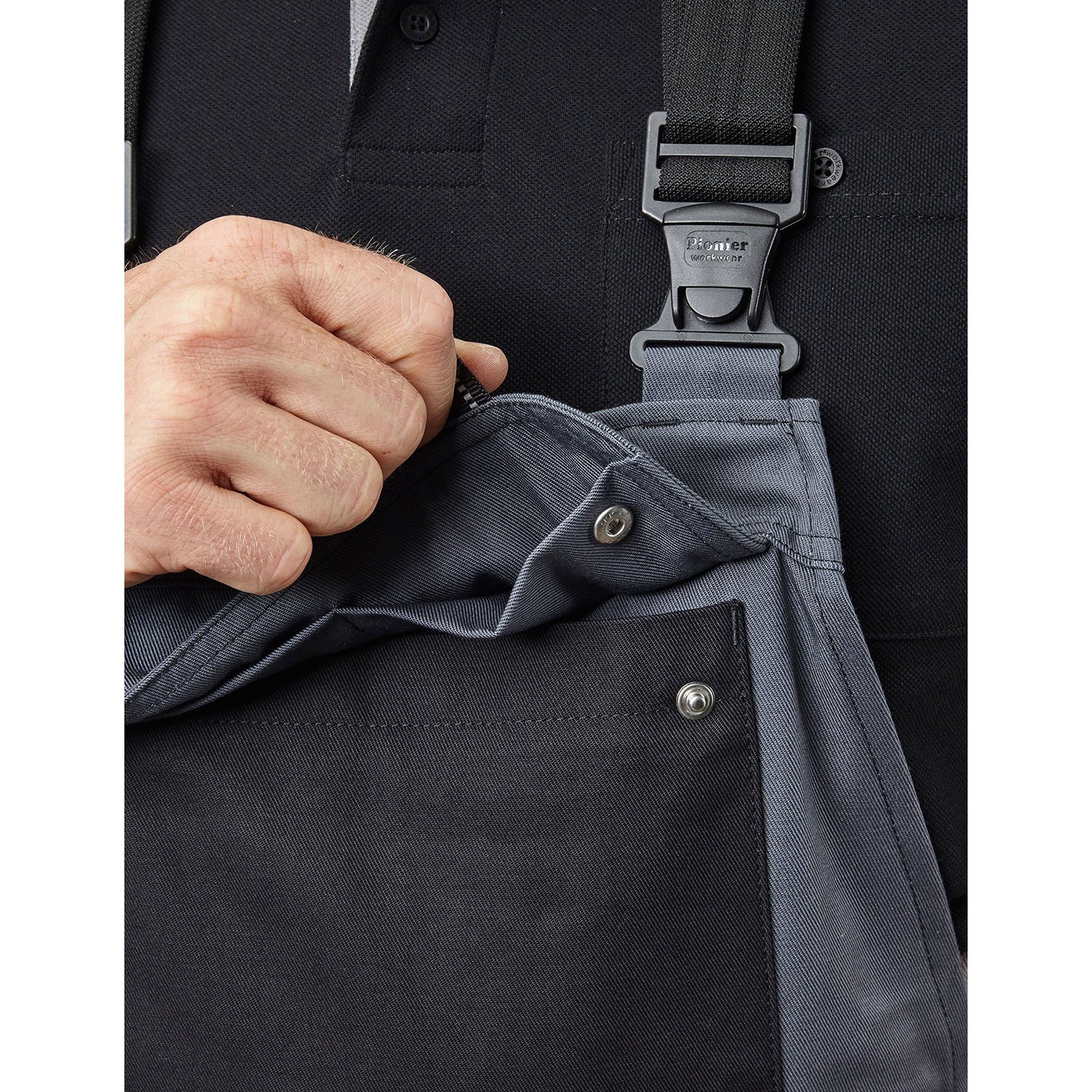 PIONIER 9472 – 94 "Resist 1" trabajo peto, gris/negro, tamaño 94