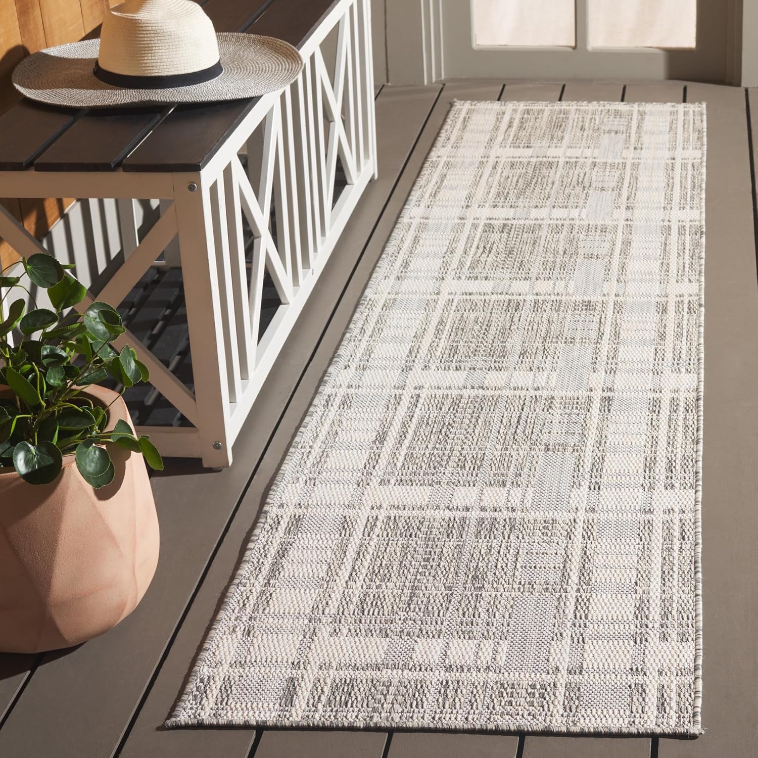 SAFAVIEH Outdoor Area Rug 8x10 - Beach House Collection - Large - Modern Design, Brown & Ivory, Weather Resistant, Non-Shedding & Easy Cleaning, Ideal for Patio, Backyard, Deck, Dining Space (BHS412T)