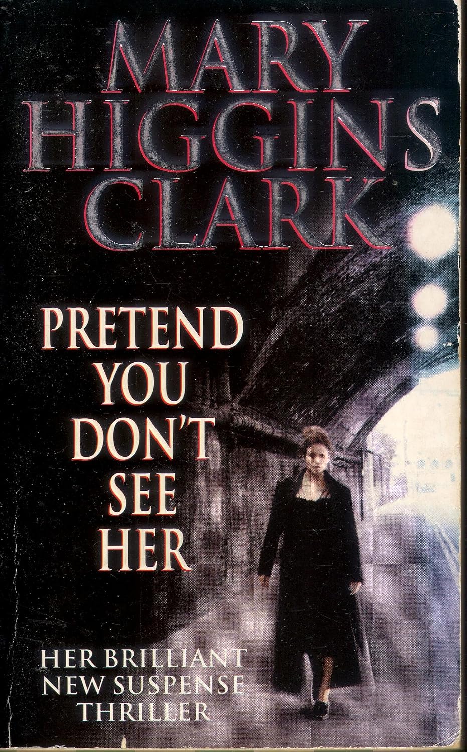 Pretend You Don't See Her: Clark, Mary Higgins: 9780671005030: Amazon.com: Books