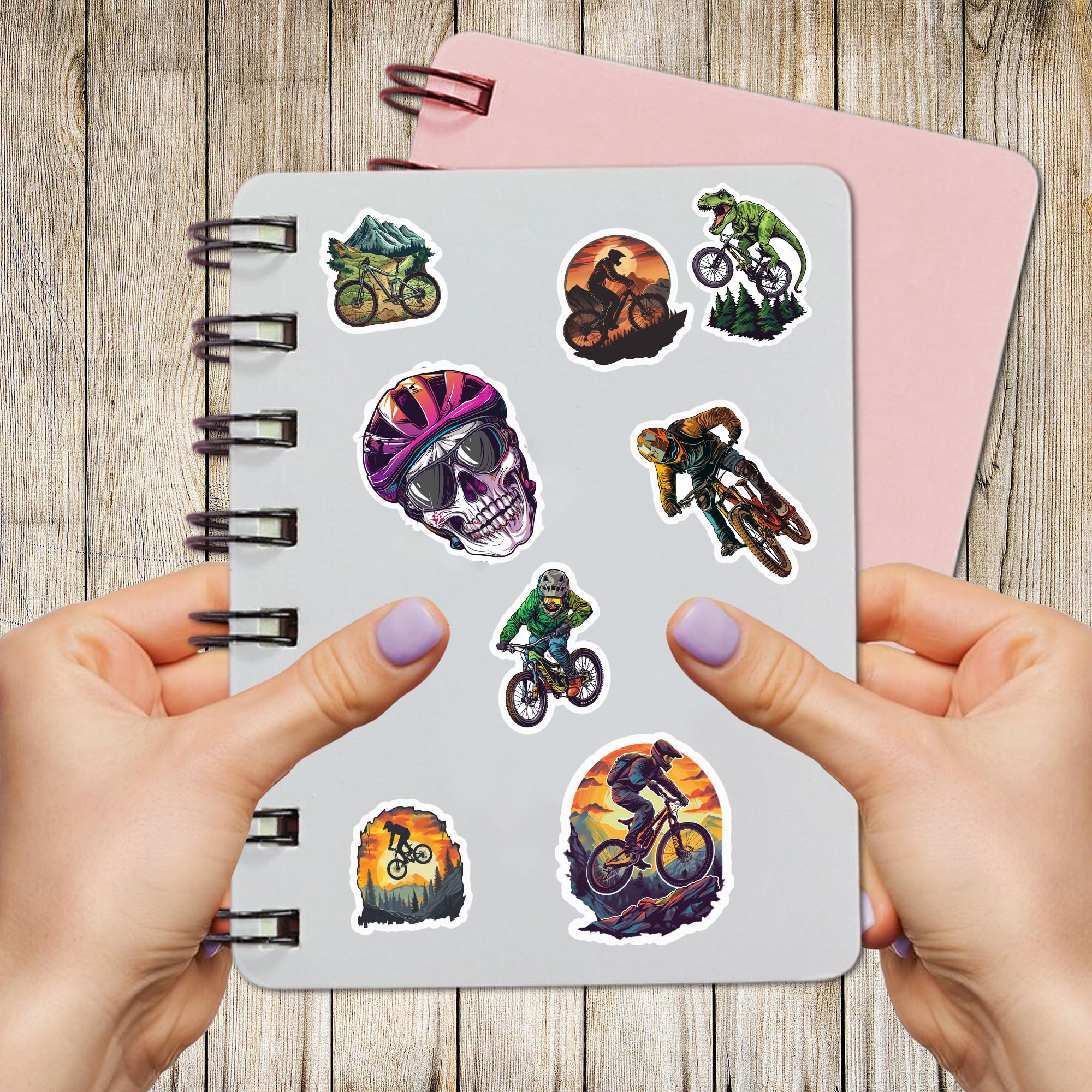 100 stuks mountainbike-stickers voor jongens, voor computerbeker, fiets, motorhelm, reiskoffer, stickers