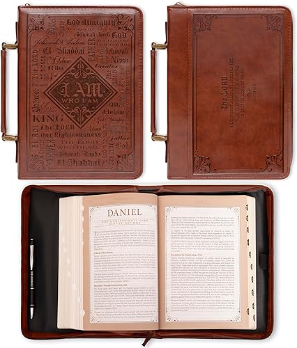Miniatura 2 de Christian Art Gifts Portada de la Biblia clásica para hombre con nombres de Dios Éxodo 346, piel sintética marrón, talla M