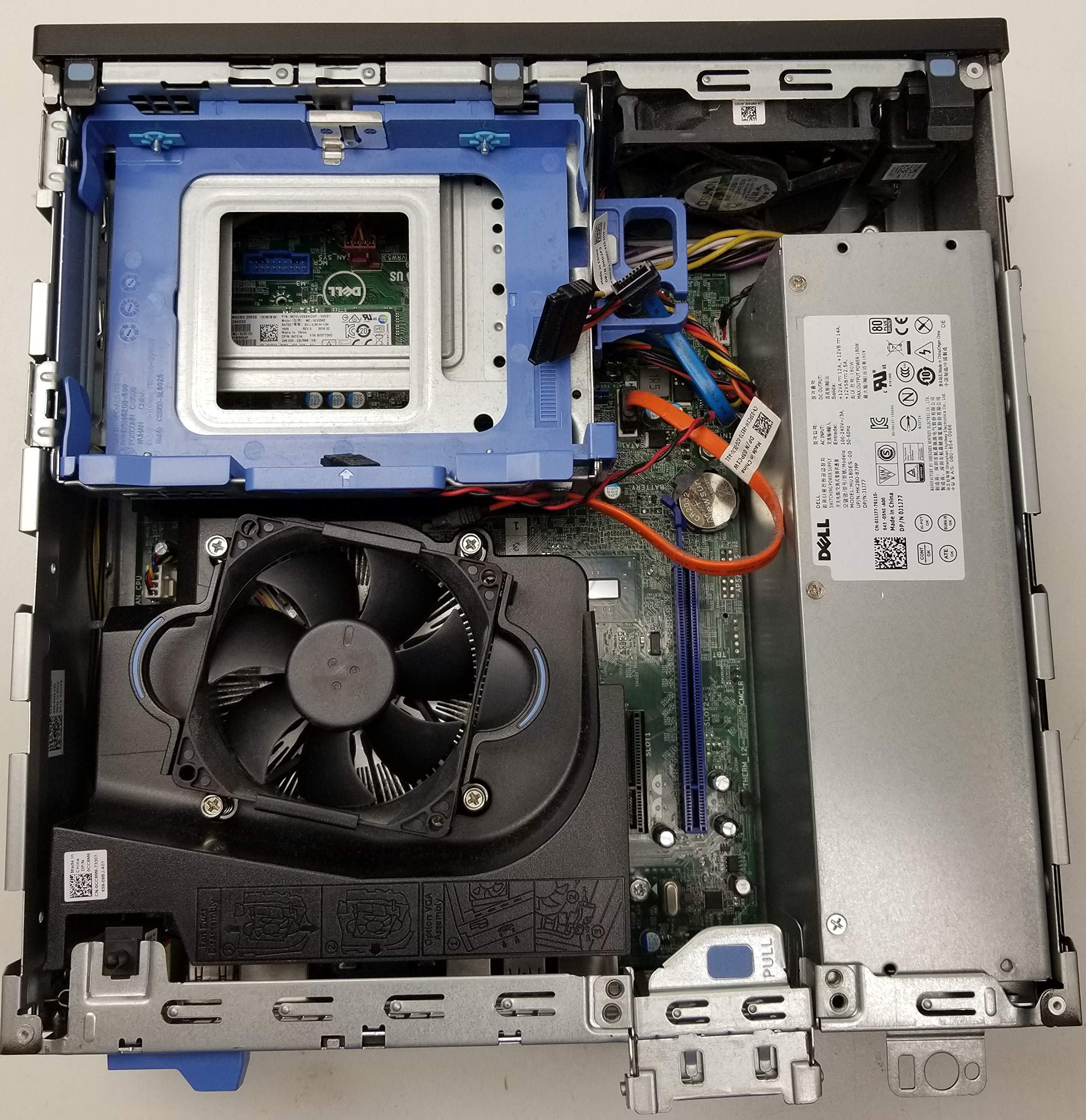 DELL 7040\6世代i5\SSD128GB+HDD500G\8GBメモリ Dell Optiplex 7040 | Small Form Factor | Intel 6th Gen i5