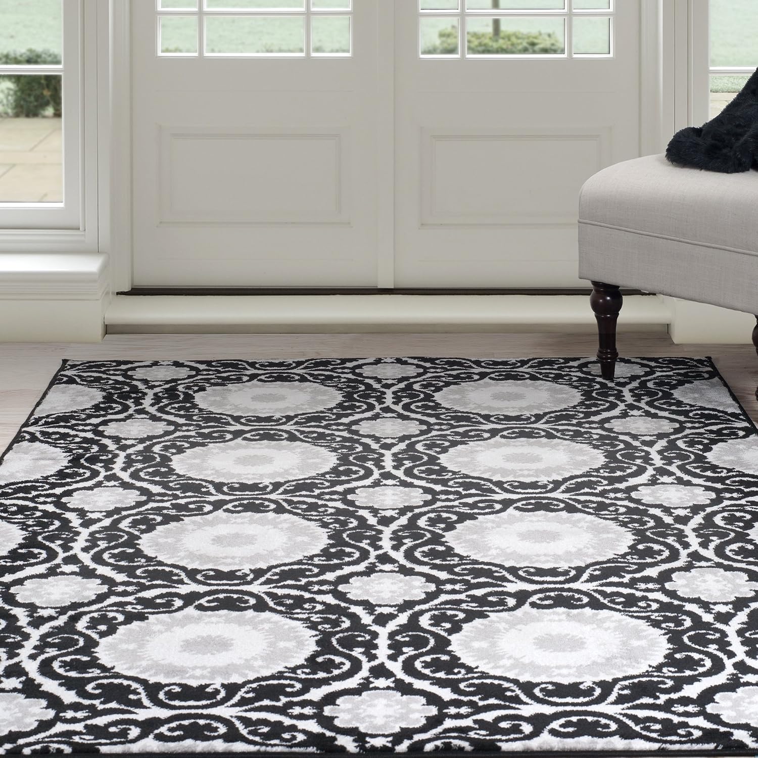 Amazon.com: Home Lavish Royal Damask Area Rug, 8' by 10', Black : Home ...