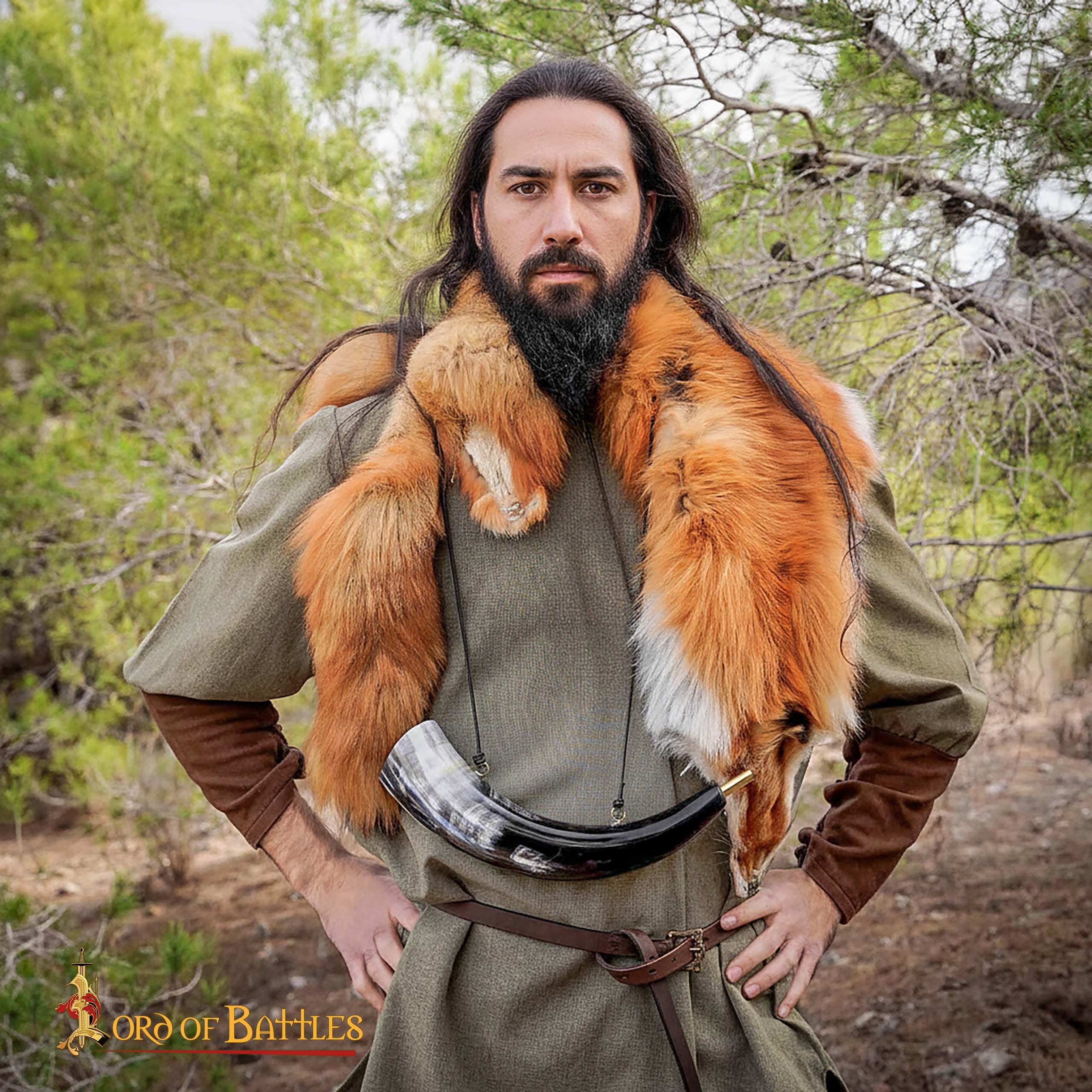 Lord of Battles Wikinger Bigul Horn mit schwarzer Lederschnur aus OX Authentic