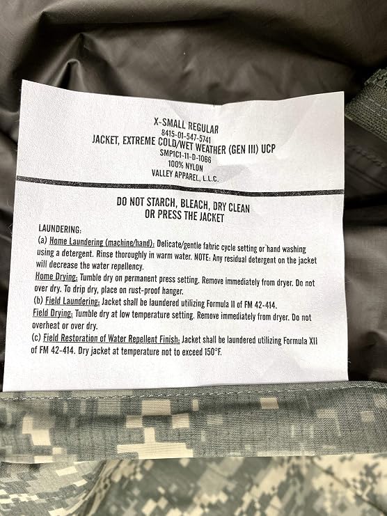 USGI New Us Army Issue Ecwcs Gen III Level 6 Gore Tex Acu Digital Extreme ColdWet Weather Jacket - X-Small Regular.