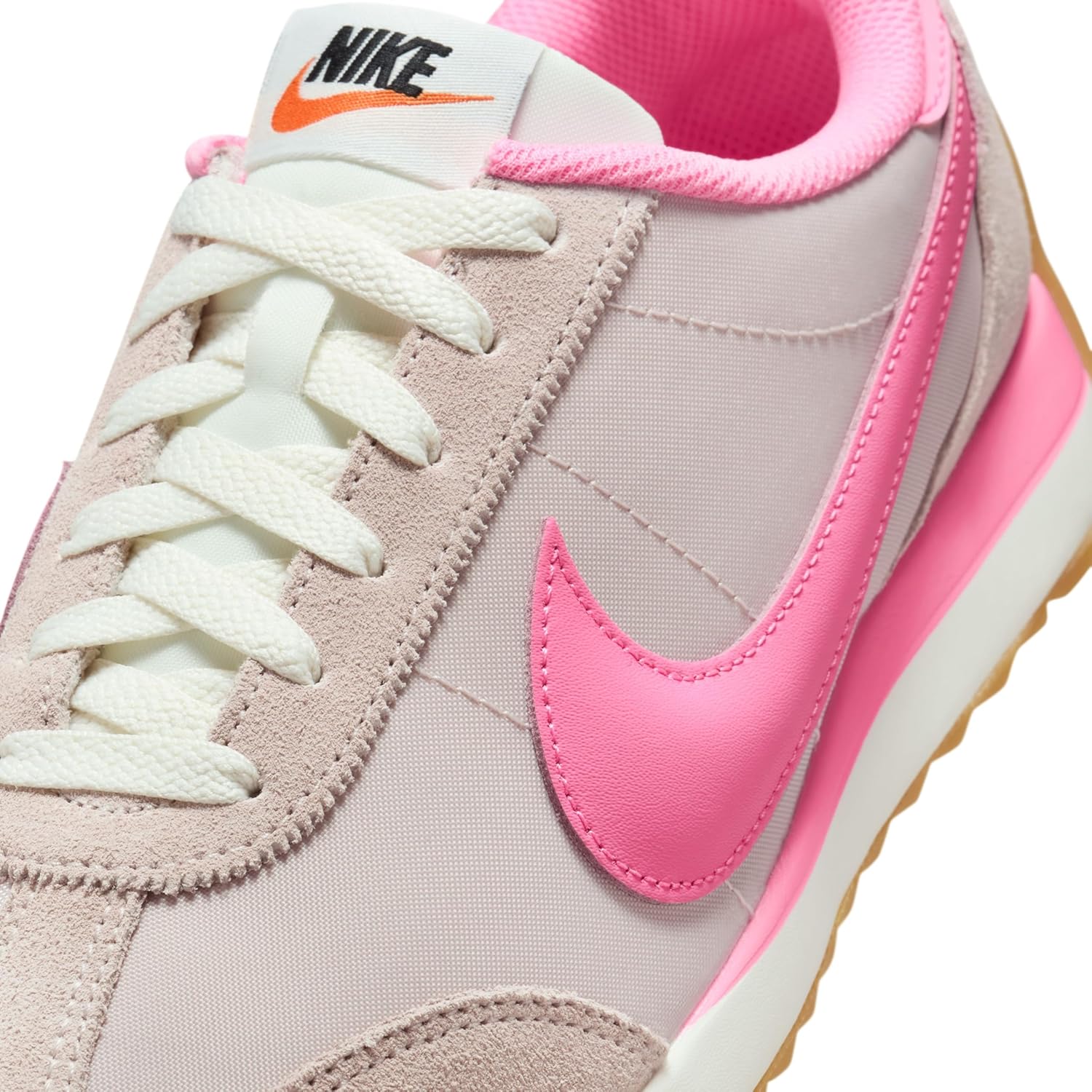Nike Womens Pacific