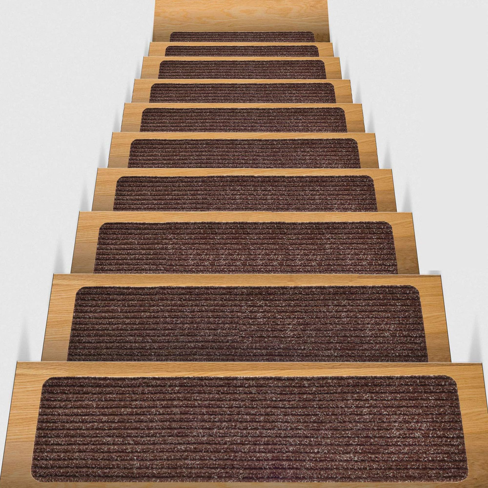 Tapis d'escalier antidérapants pour sécuriser les marches de la maison