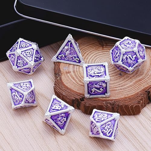 Miniatura 7 de AUSTOR Juego de dados de metal DND de 7 troqueles, juego de dados poliédricos de Calabozos y Dragones con caja D20 D12 D10 D% D8 D6 D4 para