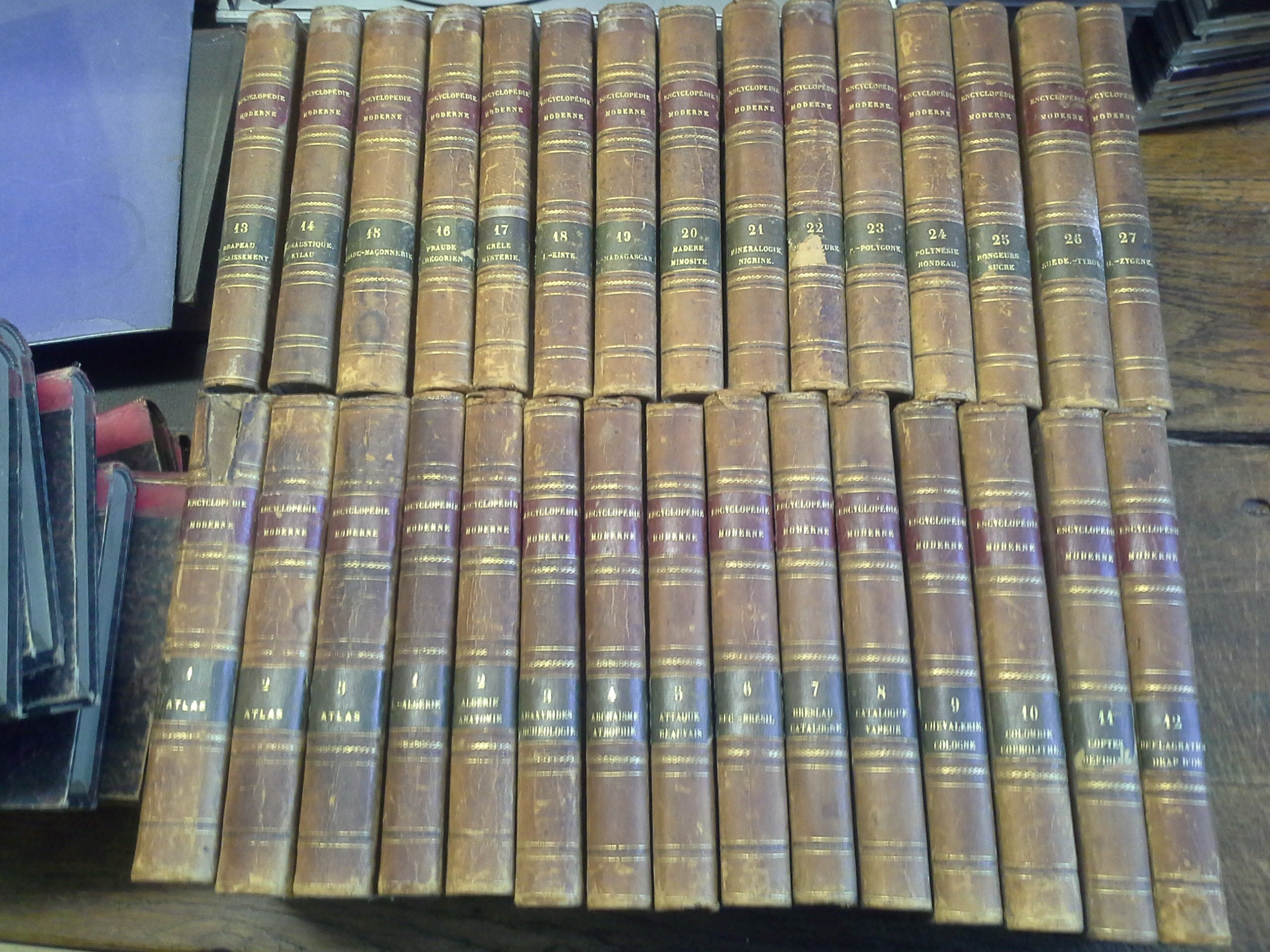 encyclopédie moderne dictionnaire abrégé des sciences, des lettres, des arts de l'industrie, de l'agriculture et du commerce nouvelle édition entièrement refondue et augmentée de près du double complet en 30 volumes