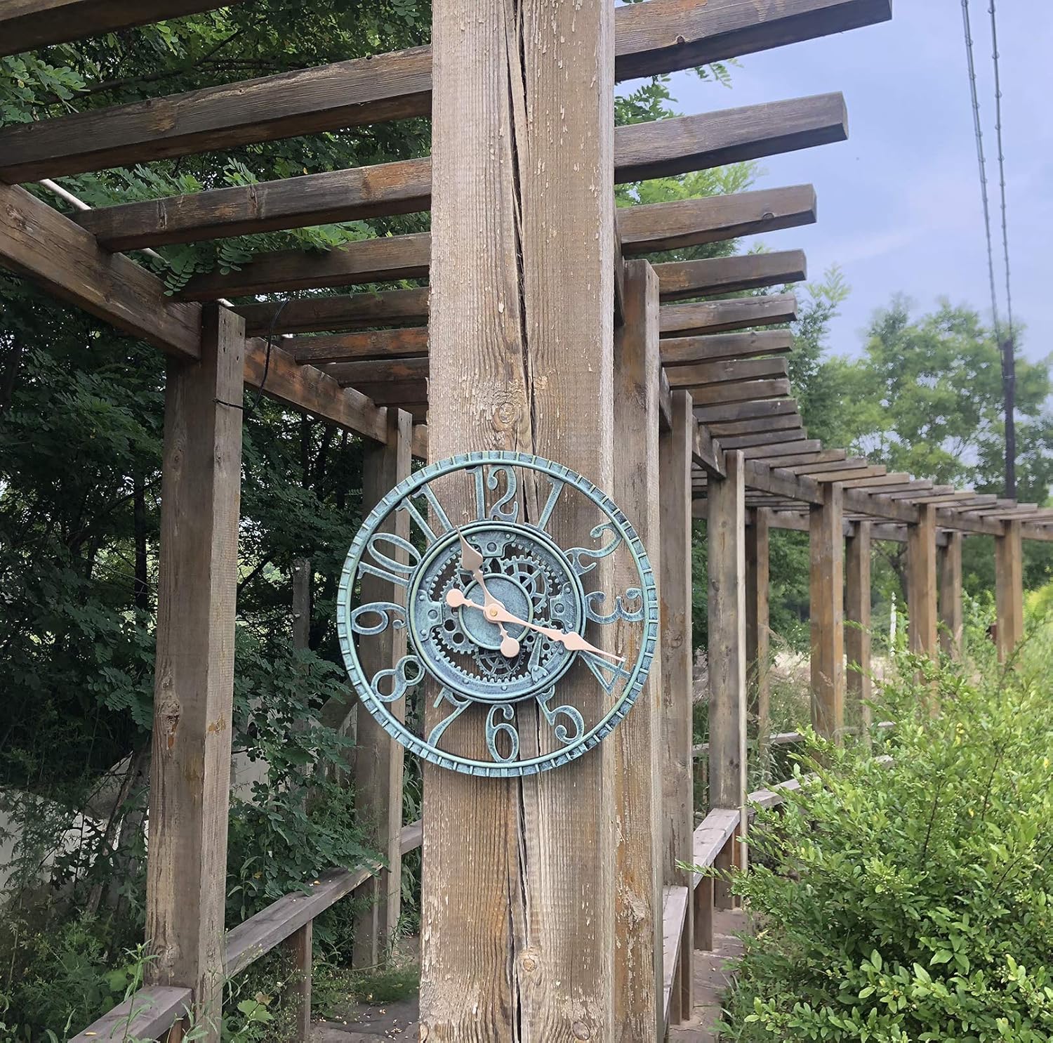 12 Inch Silent Non Ticking Outdoor/Indoor Wall Clock, Waterproof, Green, Retro Style