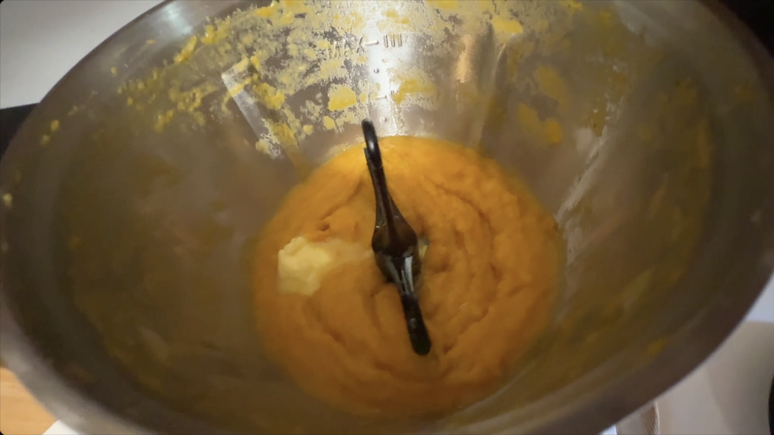 COOKING Mashed Sweet Potatoes in Chef Robot Cooking Machine