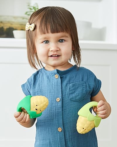 Miniatura 7 de Skip Hop Gimnasio para bebés, Farmstand Grow & Play, Green & Baby Musical Toy Maracas, Farmstand, Mara-Corns