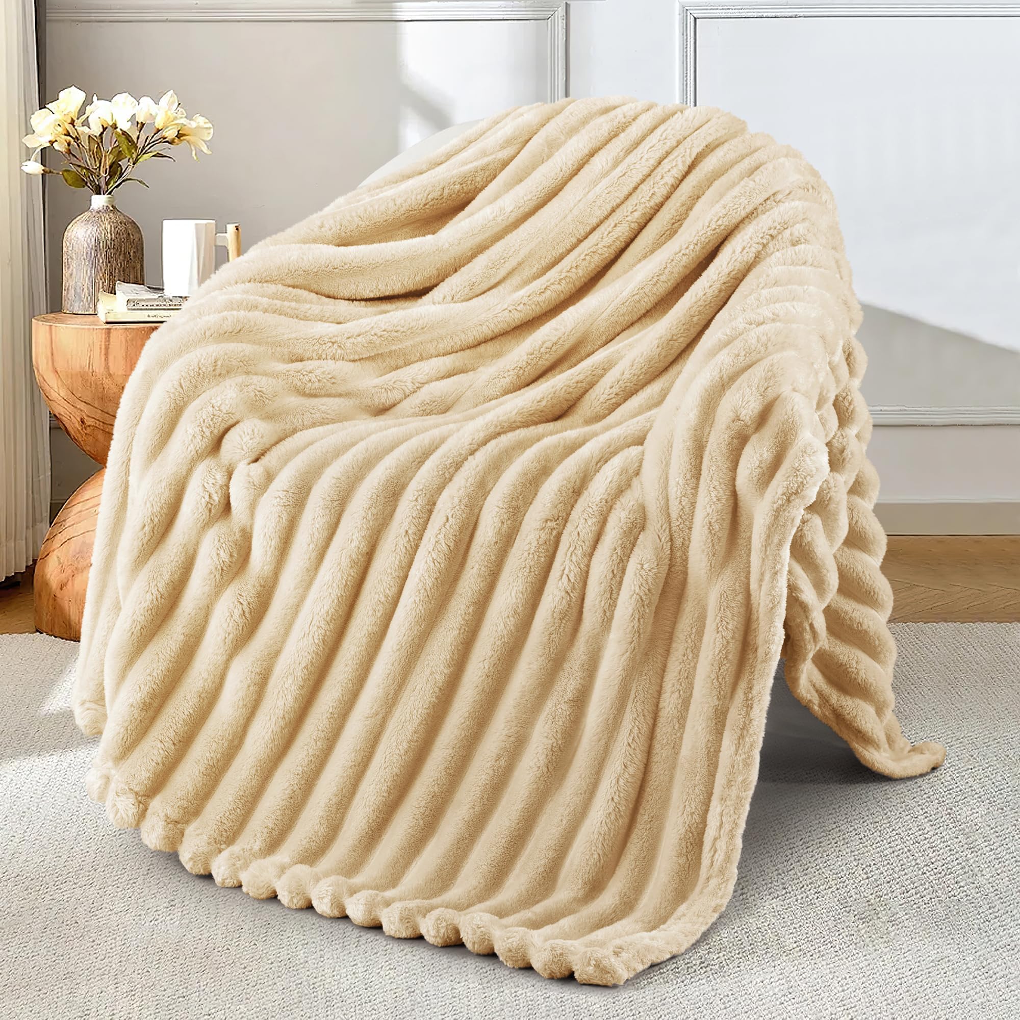 Exclusivo Mezcla Fleece Throw Blanket for Couch, Super Soft Striped Jacquard Bed Blanket, Lightweight Fuzzy Cozy for All Seasons, 50x60 Inches, Beige