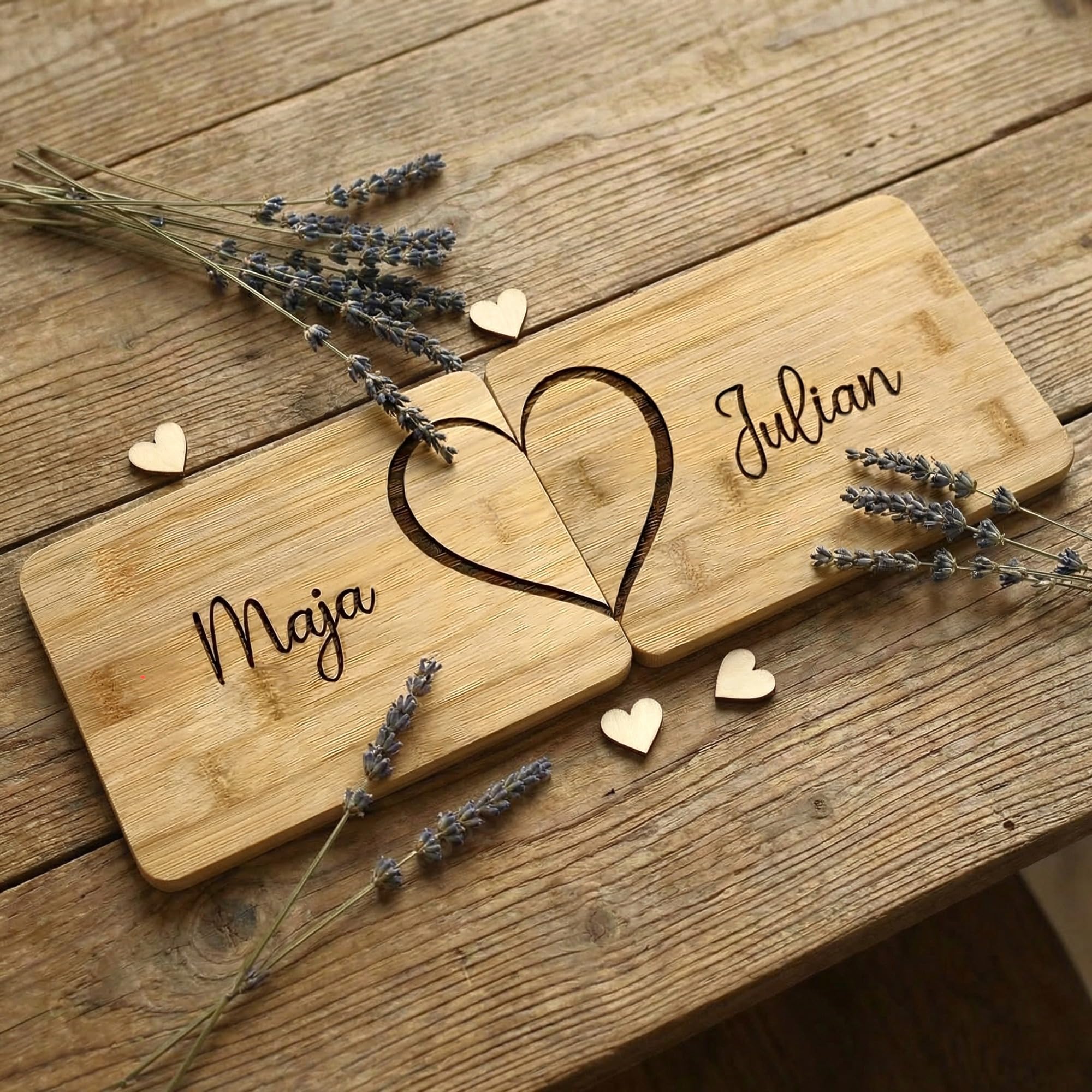Bambus Frühstücksbrettchen Set 2er personalisiert – Geteiltes Herz & Namensgravur – Geschenk für Paare, Valentinstag, Jahrestag