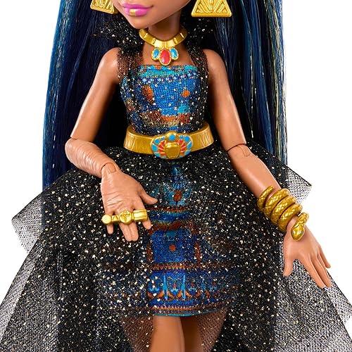 Miniatura 9 de Monster High Muñeca de lobo Clawdeen en Monster Ball Party Fashion con accesorios temáticos como globos