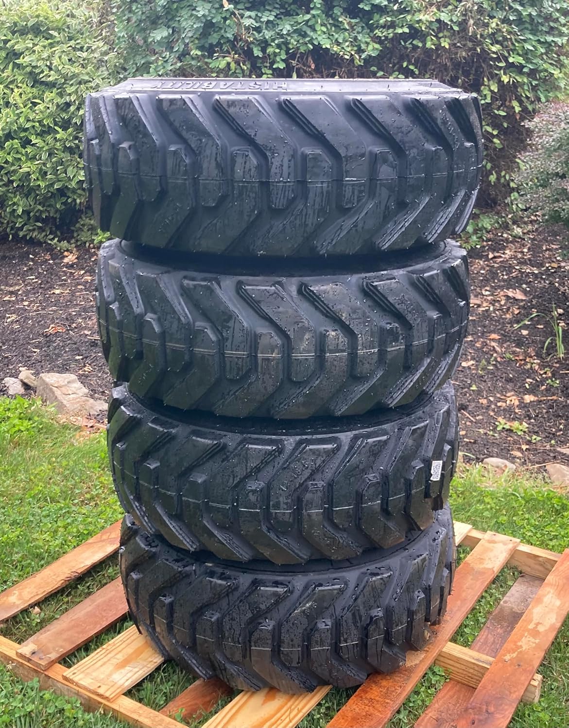 Set of 4-HD 12-16.5 Forerunner SKS-8 Skid Steer Tires on Wheels/Rims (8 lug) for Caterpillar -14PLY -12X16.5