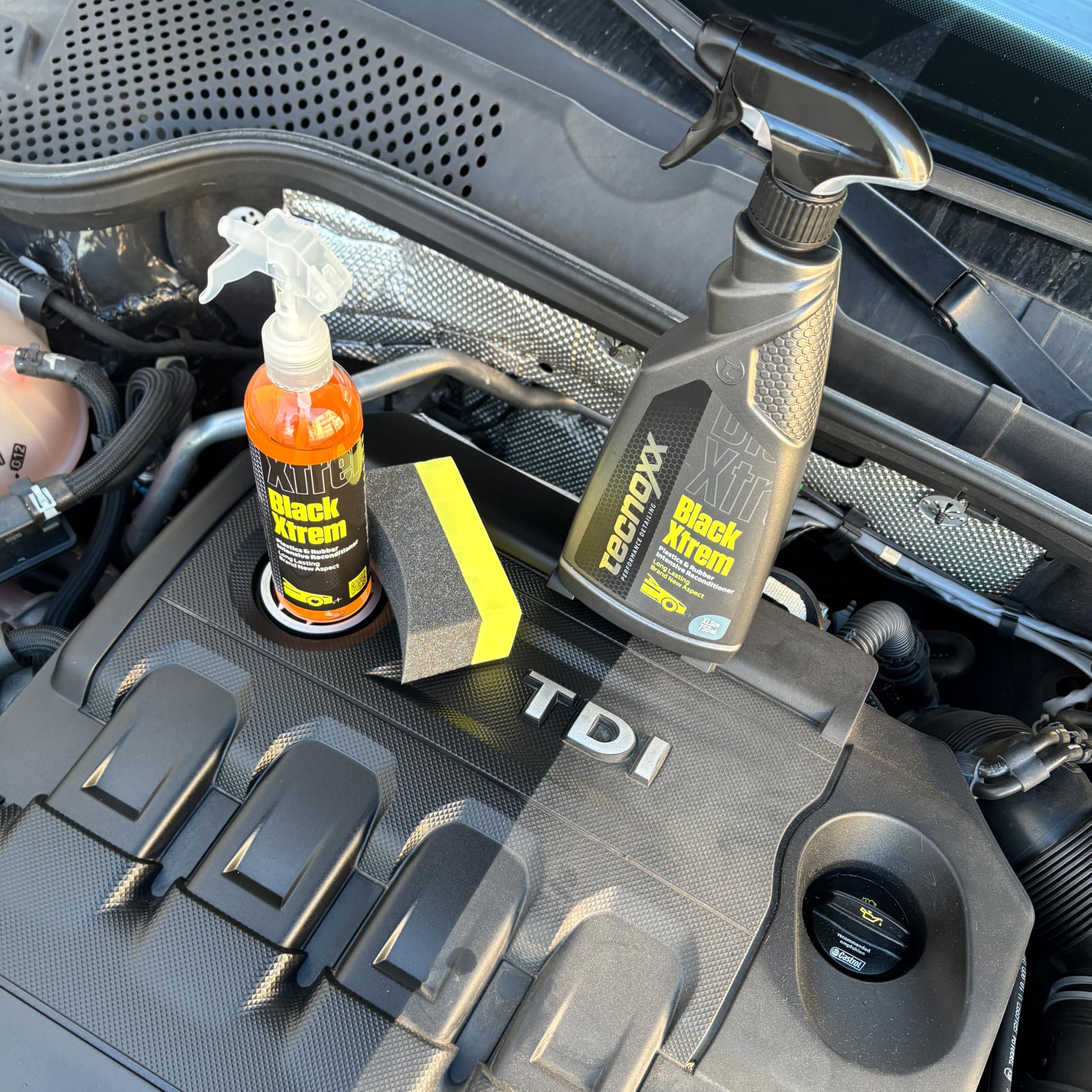 Tecnoxx Black Xtrem Restauratore per Plastica e Gomma Esterna per Auto – Protezione UV, Brillantezza Naturale, Durabilità Estrema, Confezione da 3 unità - Rinnova plastiche Auto