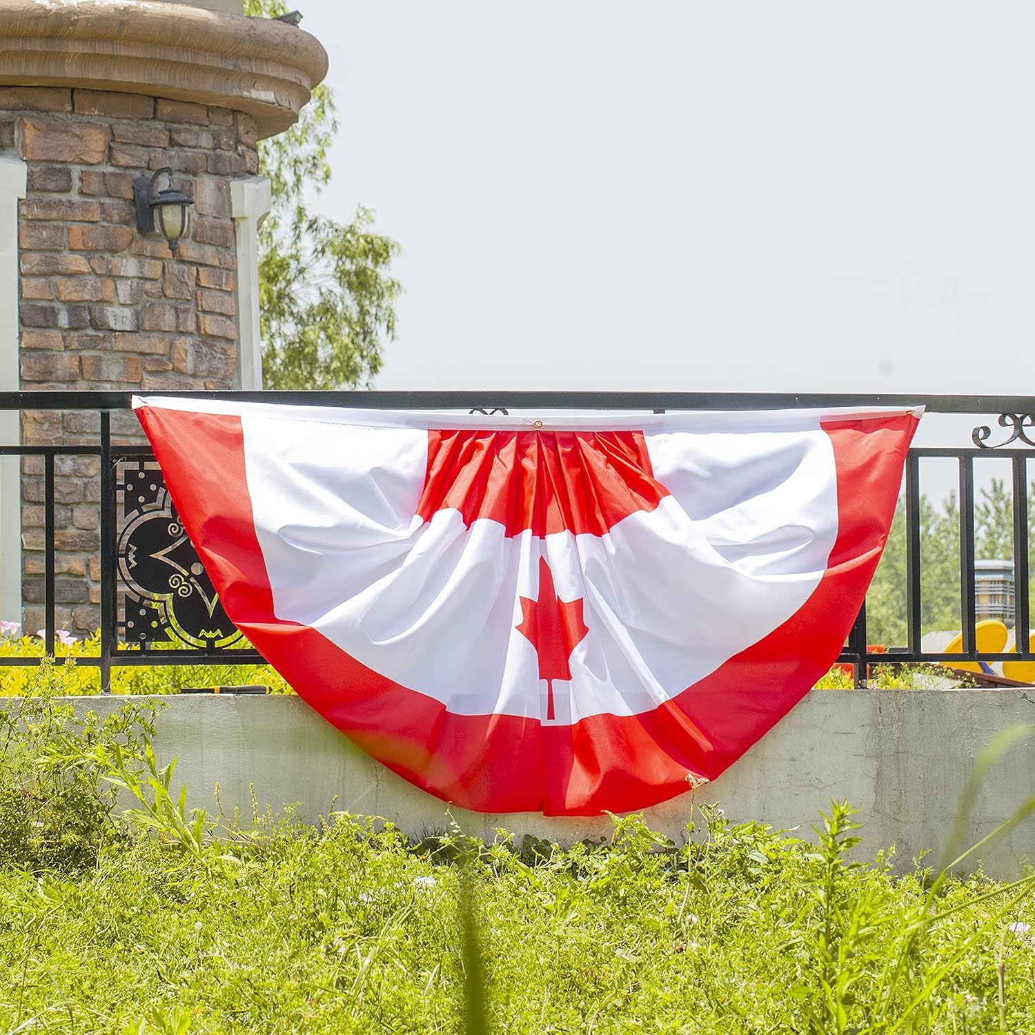 Canada Canadian Pleated Fan Flag Bunting 3 x 6 Ft Canada Pleated 2 Pcs Fan Flag Banner Indoor/Outdoor/Front Porch Decorations, Half Flag Patriotic Holiday decorations, Celebrations
