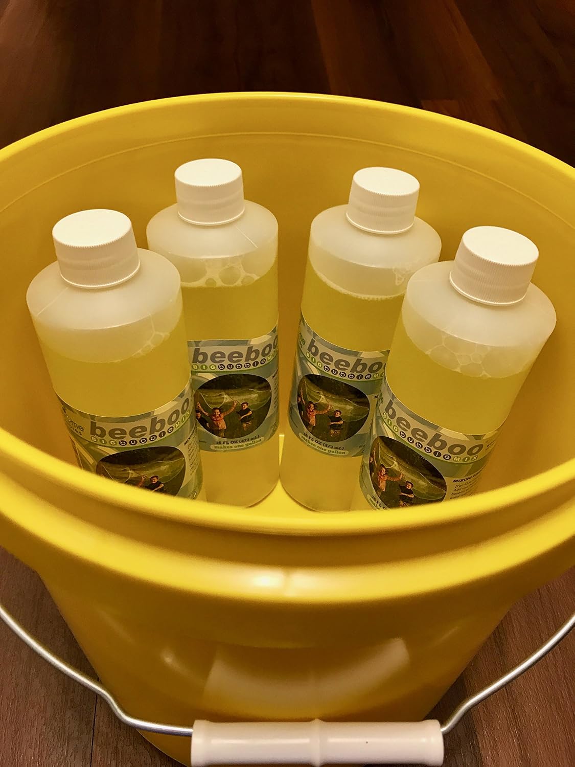 Beeboo World Record Big Bubble Refill Pack 4-Bottles And Mixing Pail NC