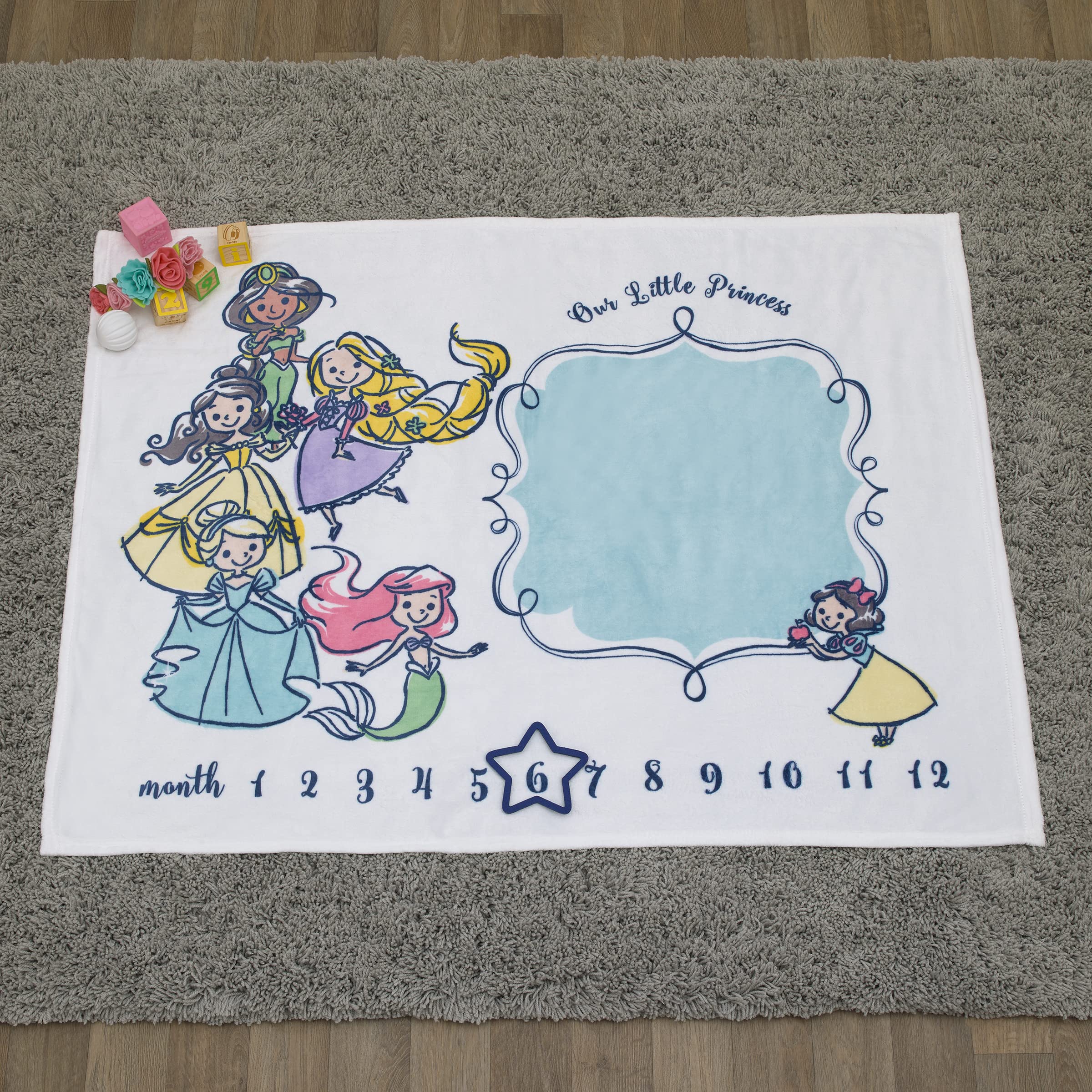 Disney Manta de bebé con hito súper suave de princesa, color blanco, rosa, amarillo y aguamarina