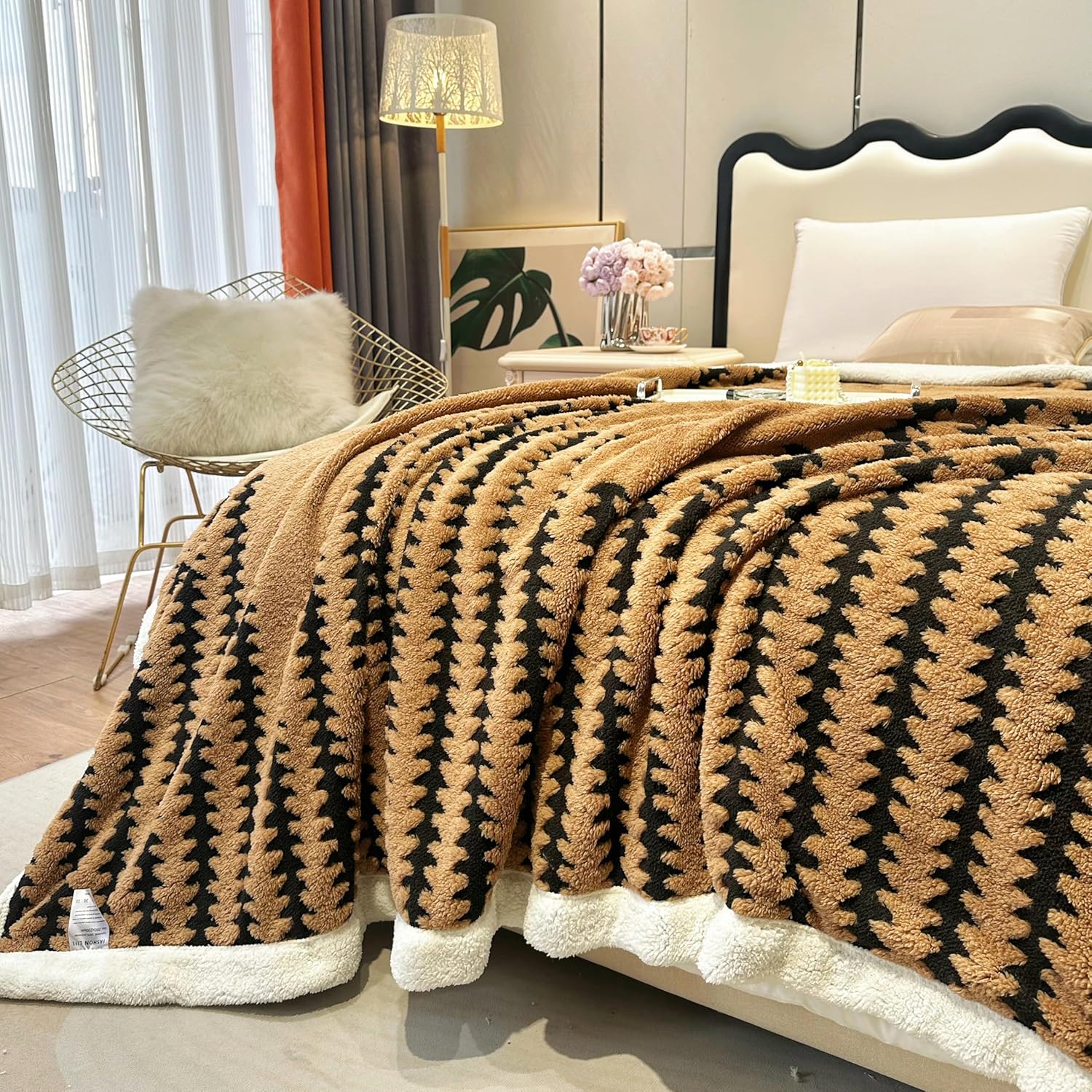 LEVINIS Boho Sherpa Throw Blanket 60'' × 80'', Sherpa Fleece Blankets for All Season, Southwestern Aztec Native American Cozy Blankets for Bed/Couch/Sofa/Office/Camping, Dark Grey - Image 4