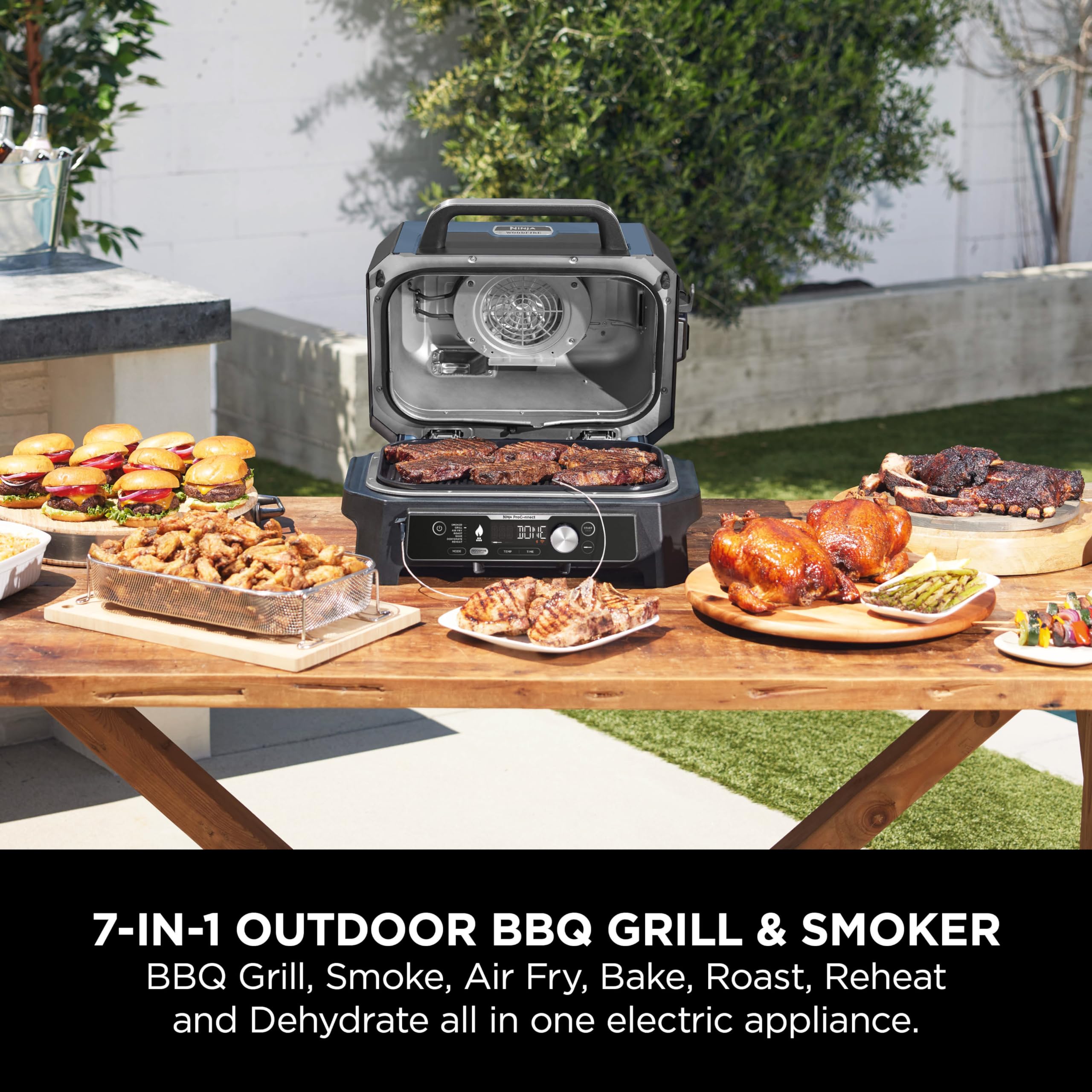 Ninja Woodfire Pro Connect XL Elektrischer Grill und Smoker mit App-Steuerung, digitaler Sonde, großer 7-in-1 Outdoor Grill und Luftfritteuse mit Woodfire Pellets